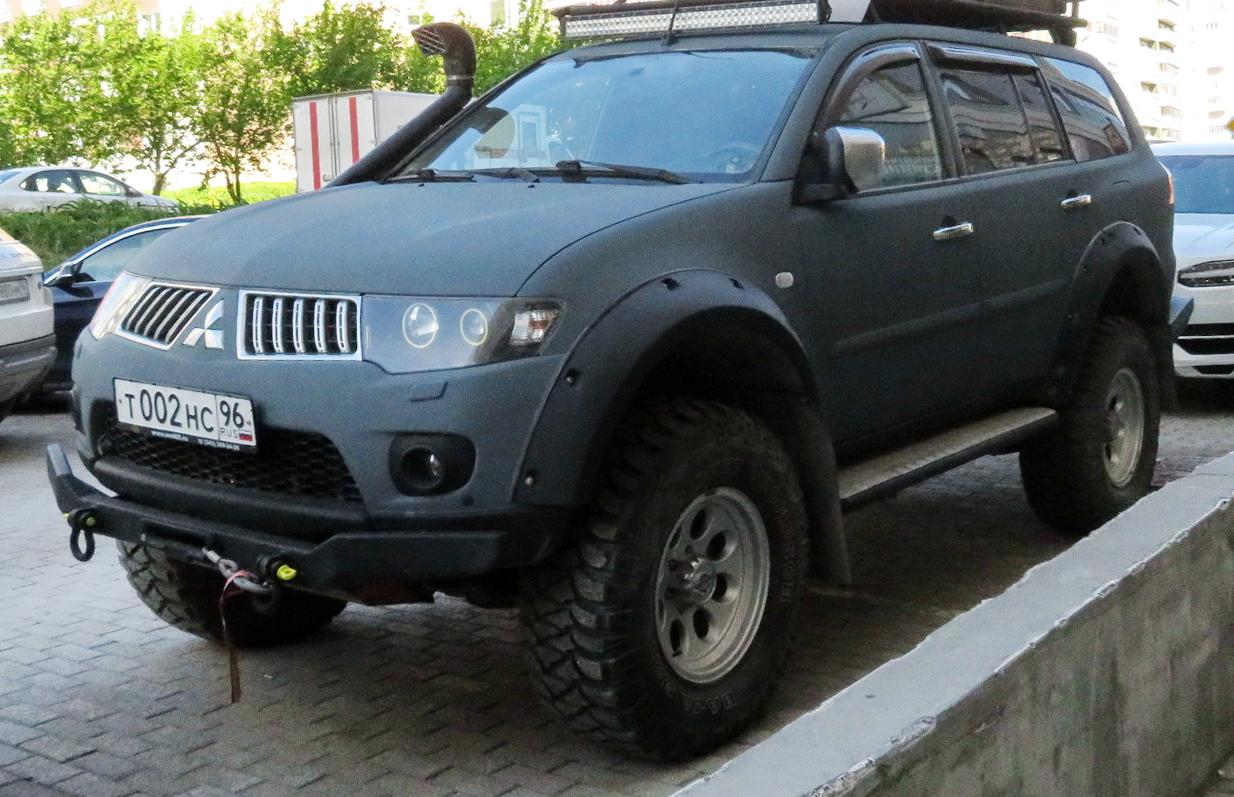 Автомобиль госномер Т002НС96