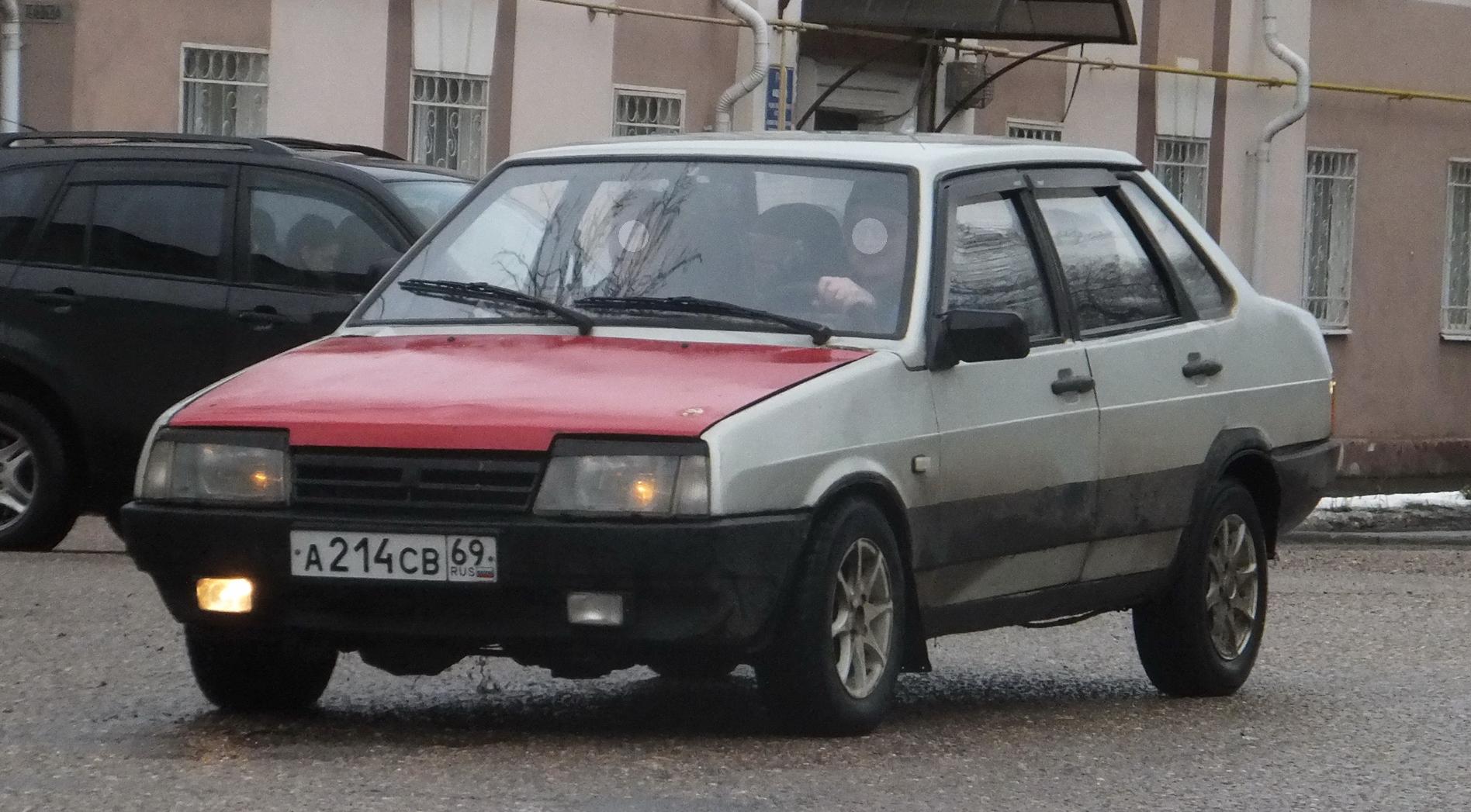 Автомобиль госномер А214СВ69