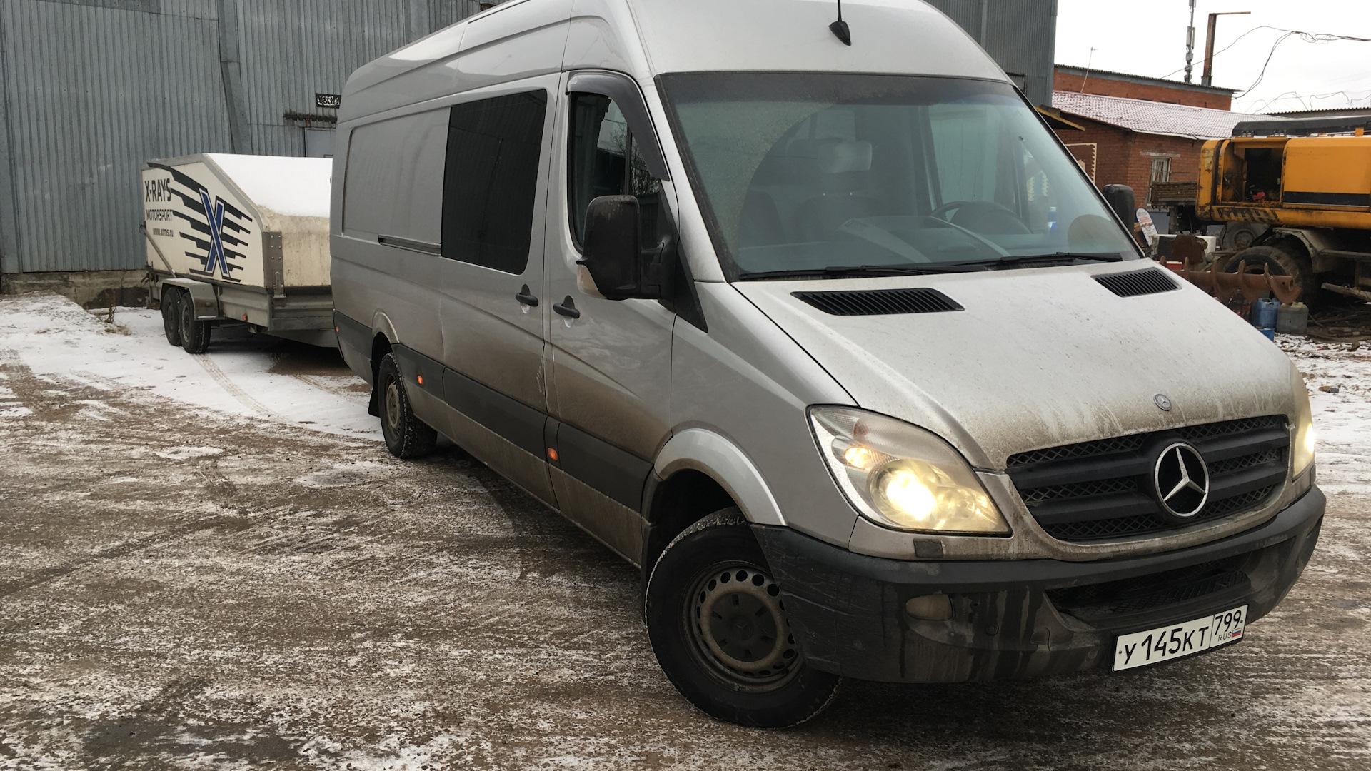 Автомобиль госномер У145КТ799