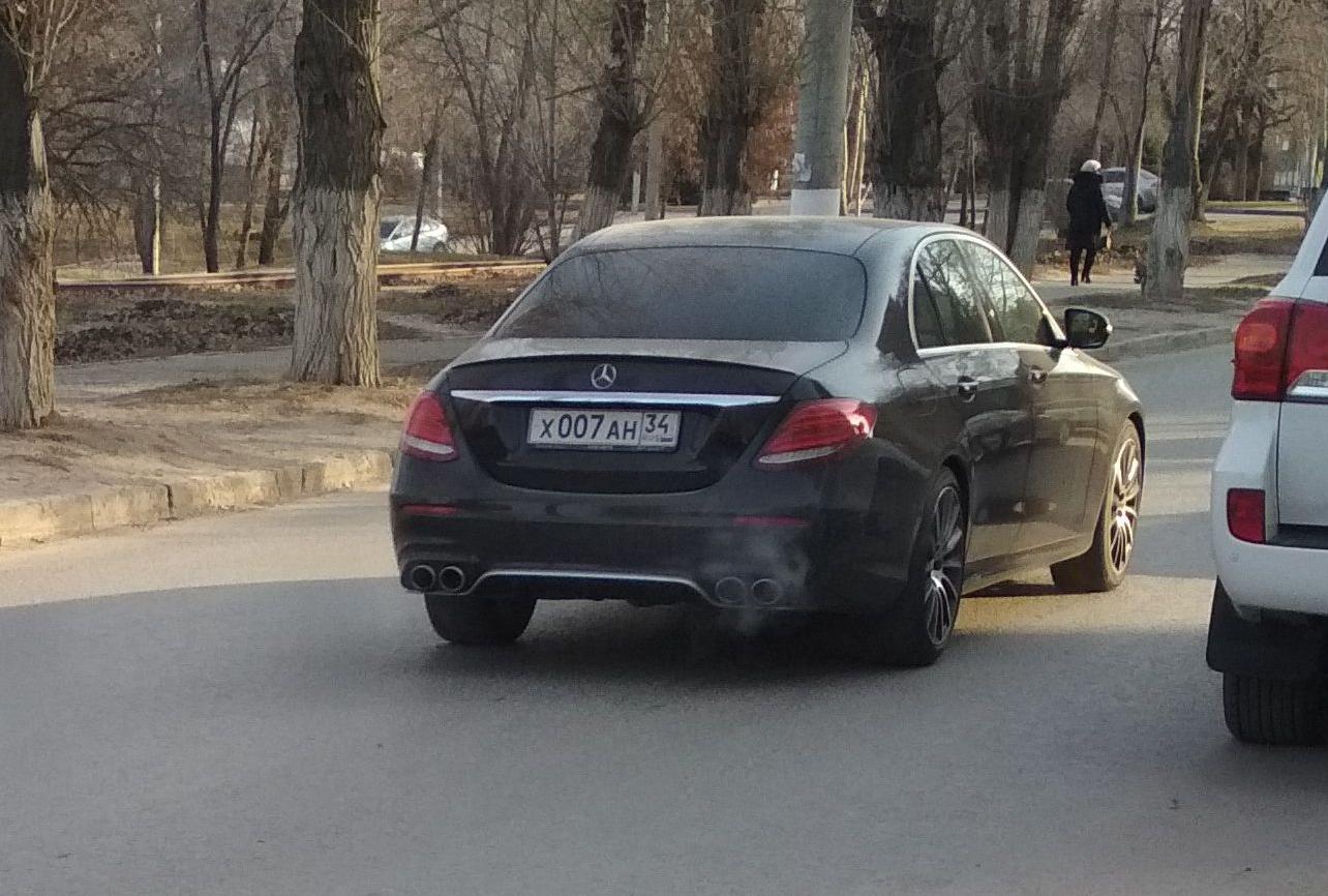 Автомобиль госномер Х007АН34