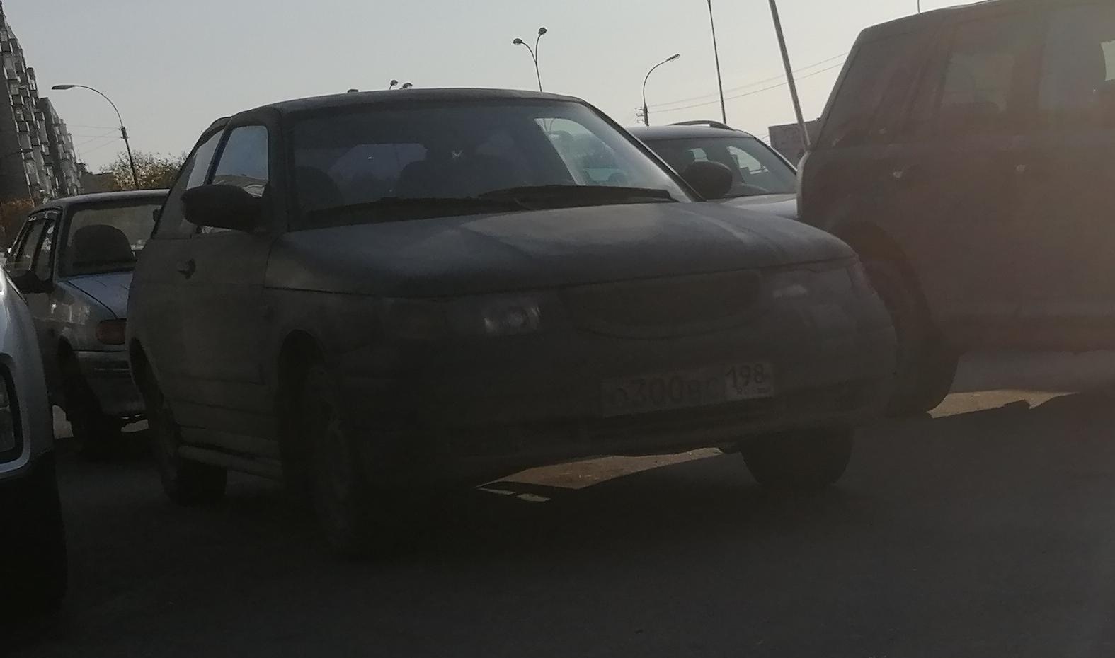 Автомобиль госномер О300ВС198