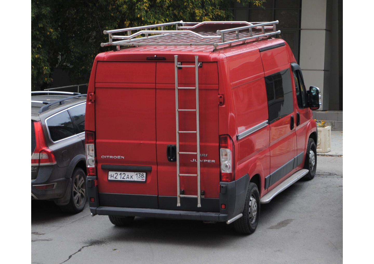 Автомобиль госномер Н212АК138