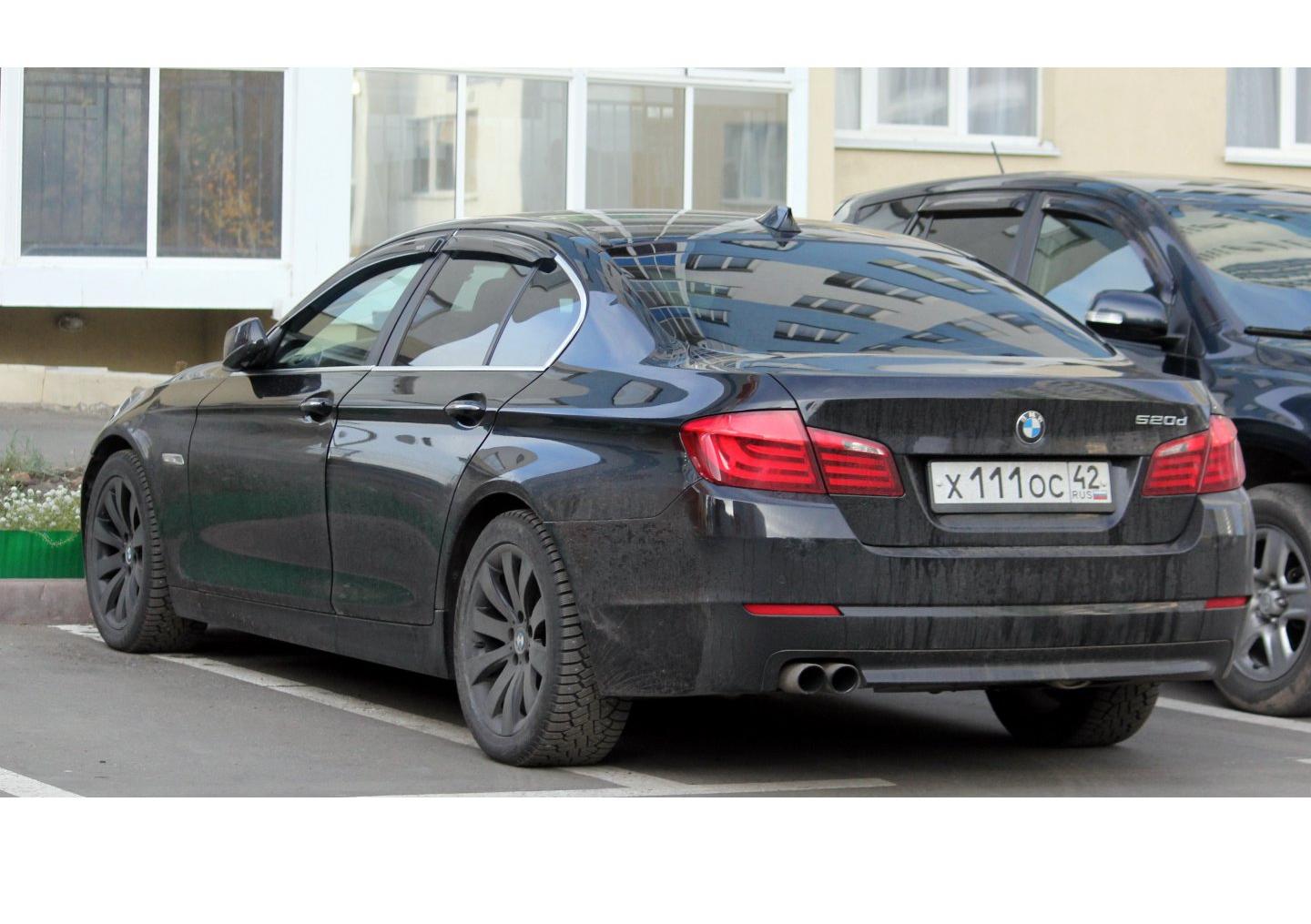Автомобиль госномер Х111ОС42