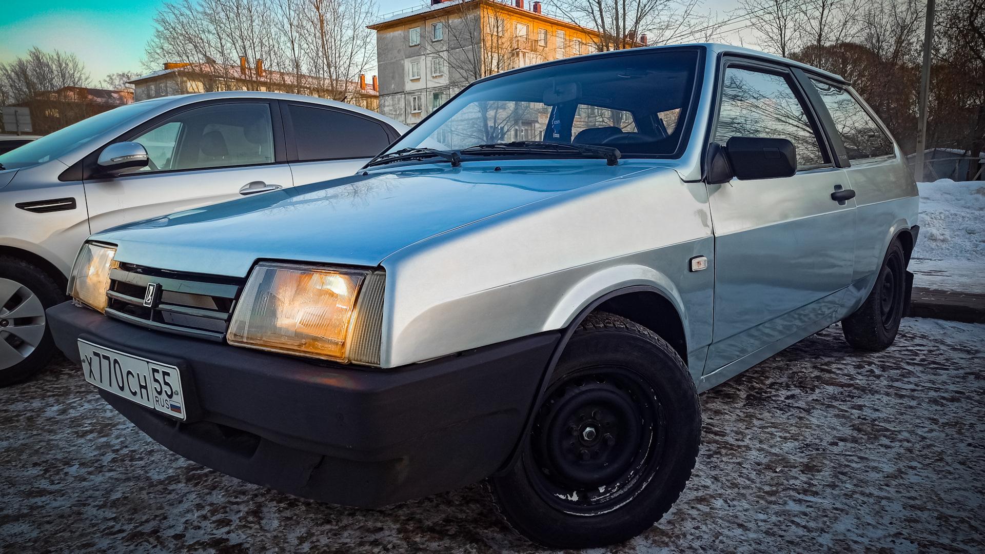 Автомобиль госномер Х770СН55