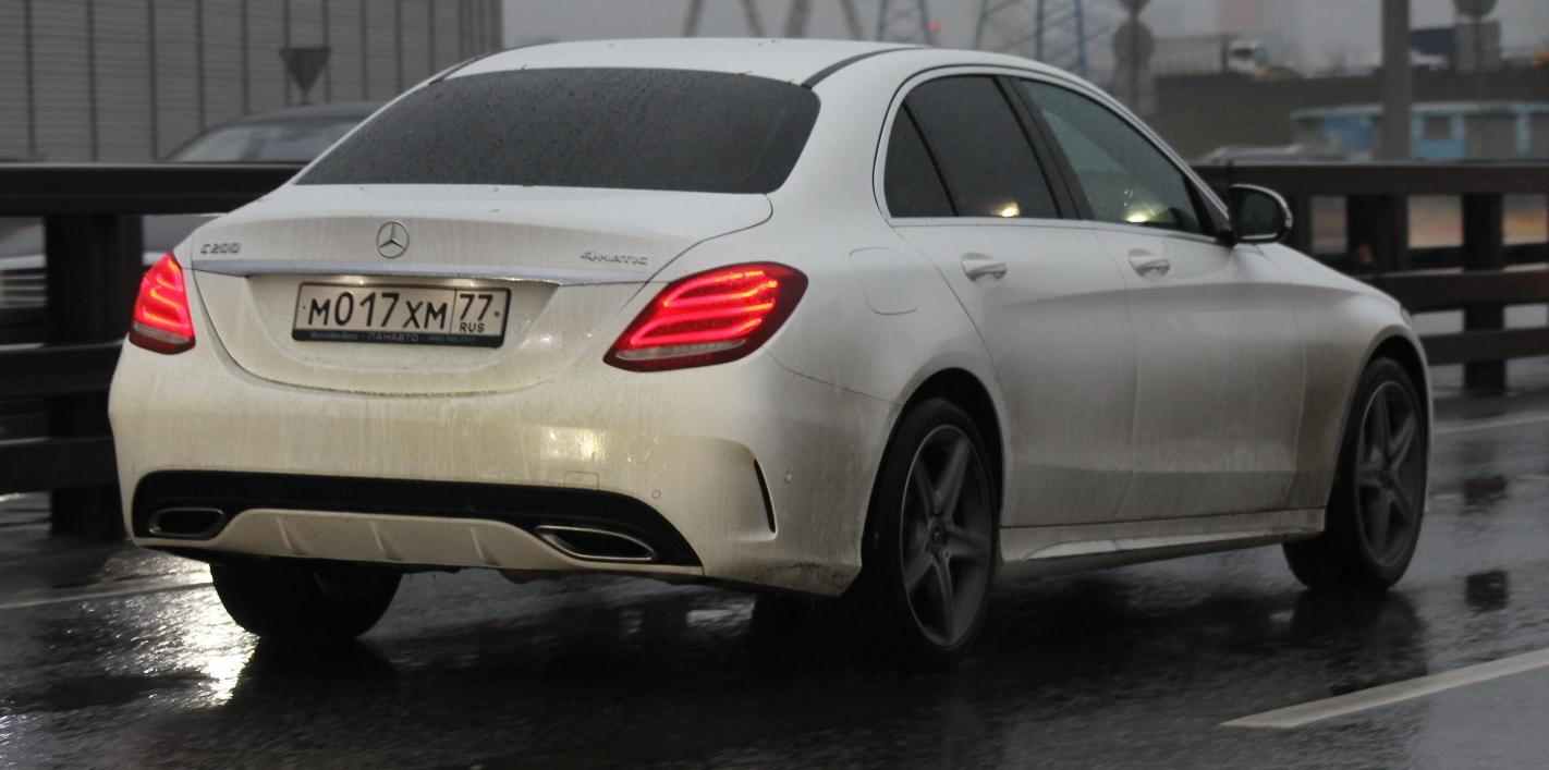 Автомобиль госномер М017ХМ77