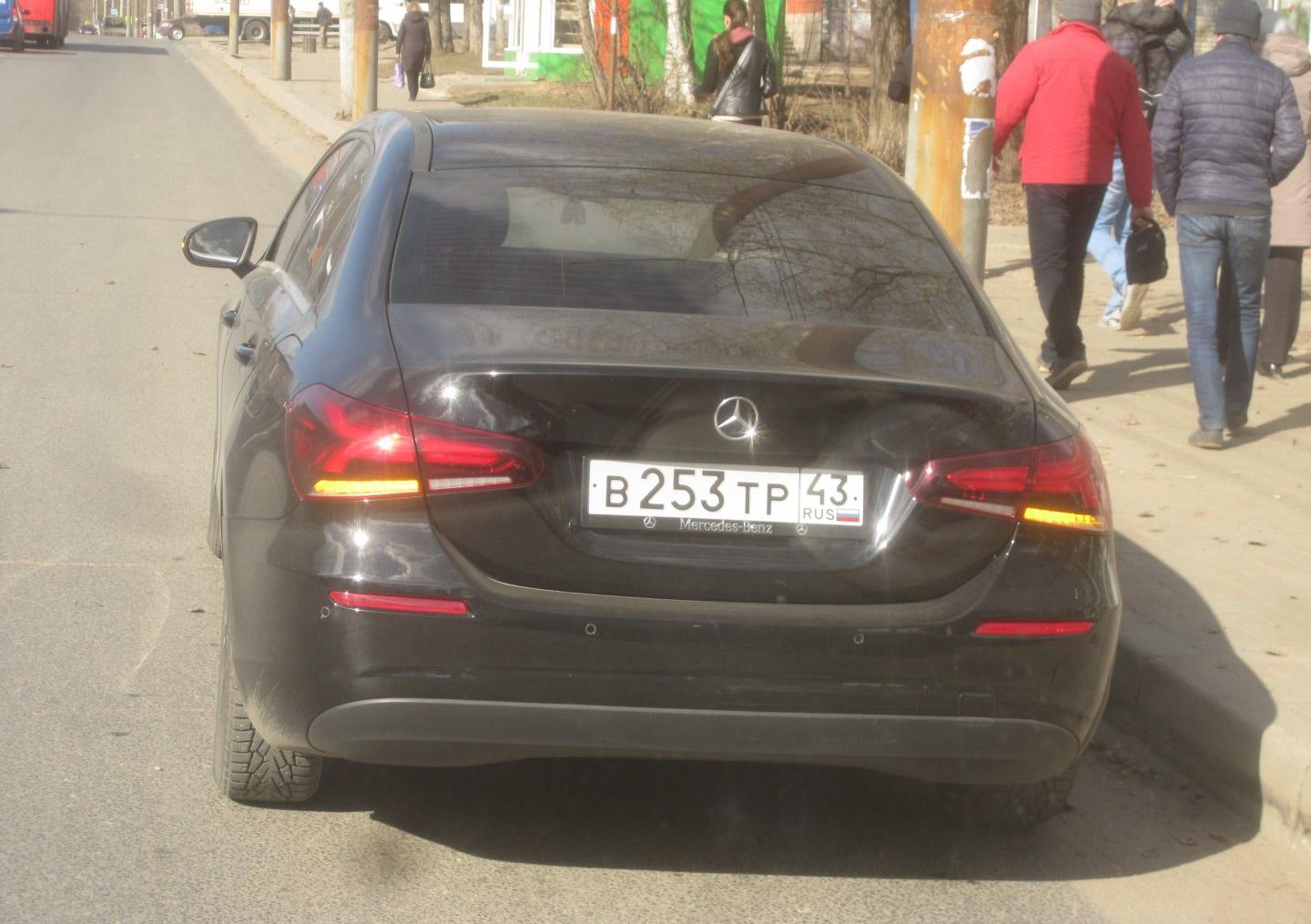 Автомобиль госномер В253ТР43