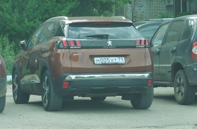 Автомобиль госномер М005ХТ71