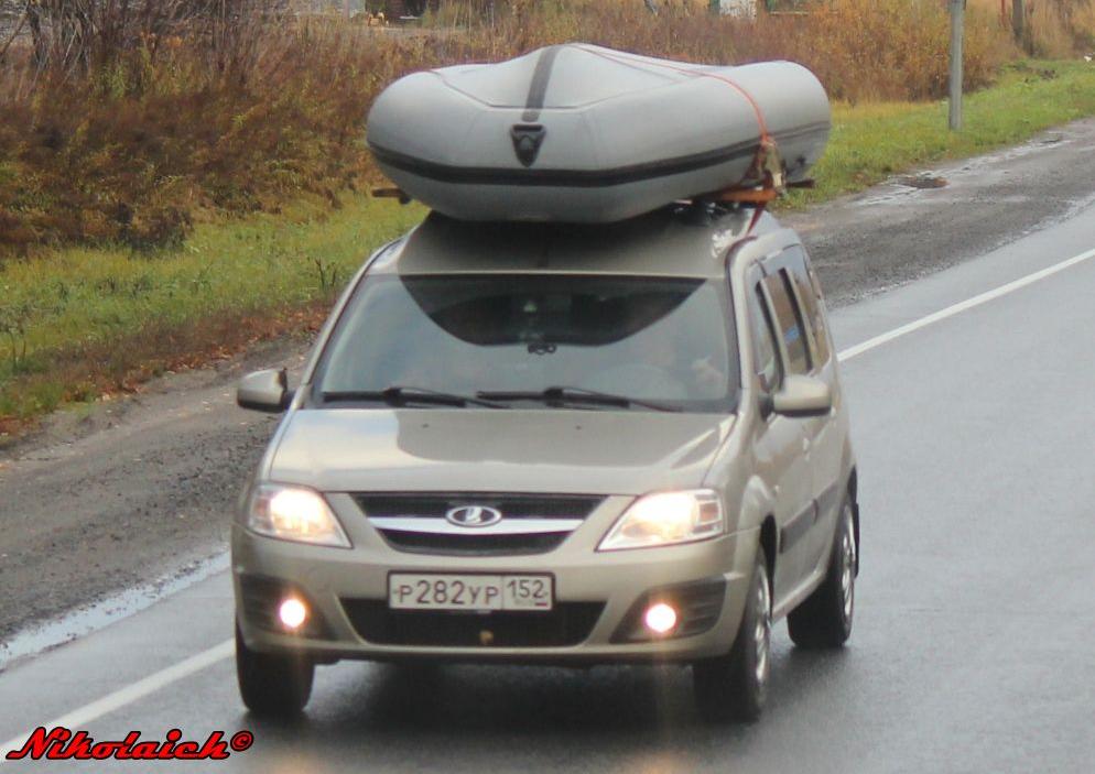 Автомобиль госномер Р282УР152
