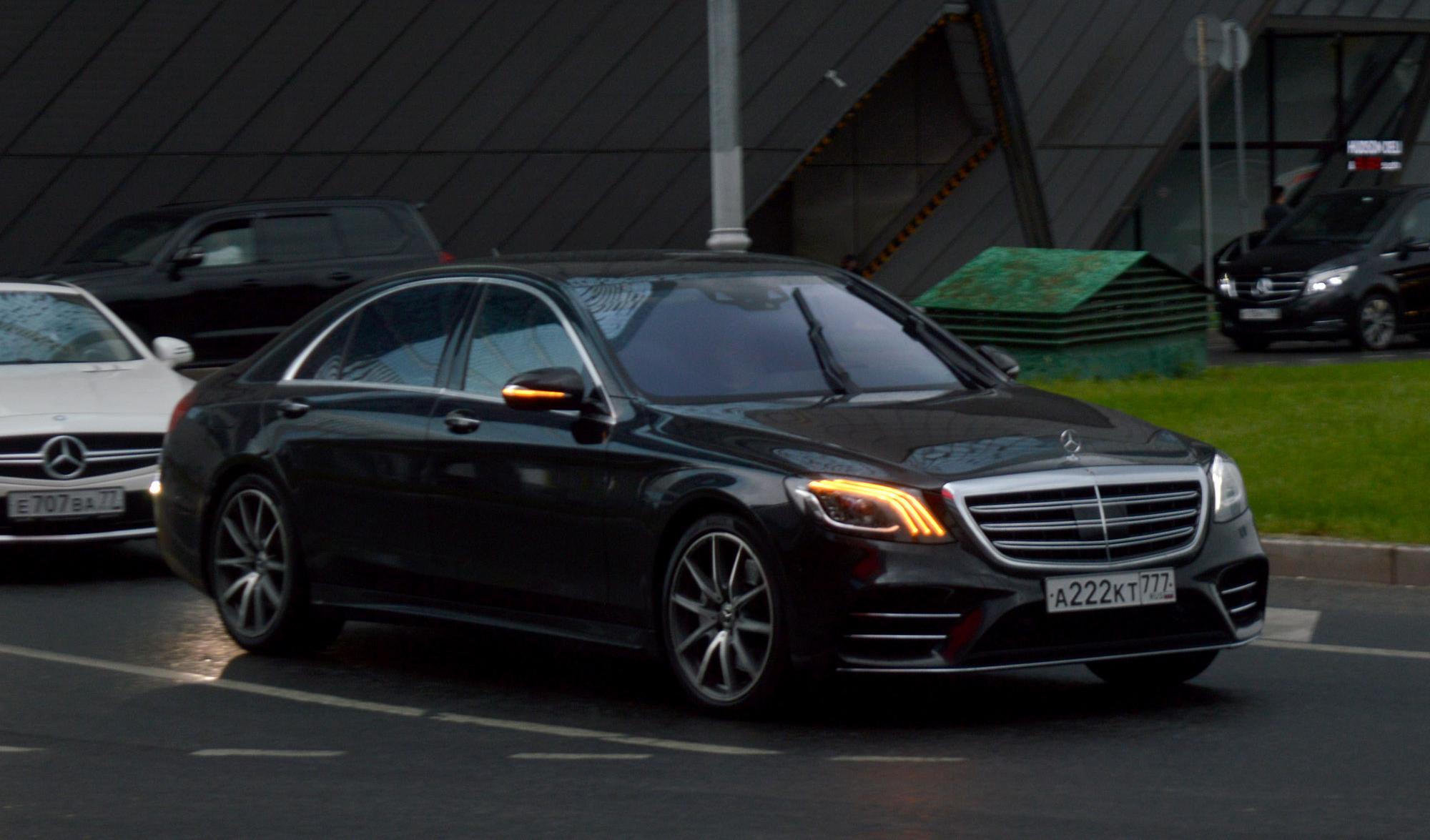 Автомобиль госномер А222КТ777