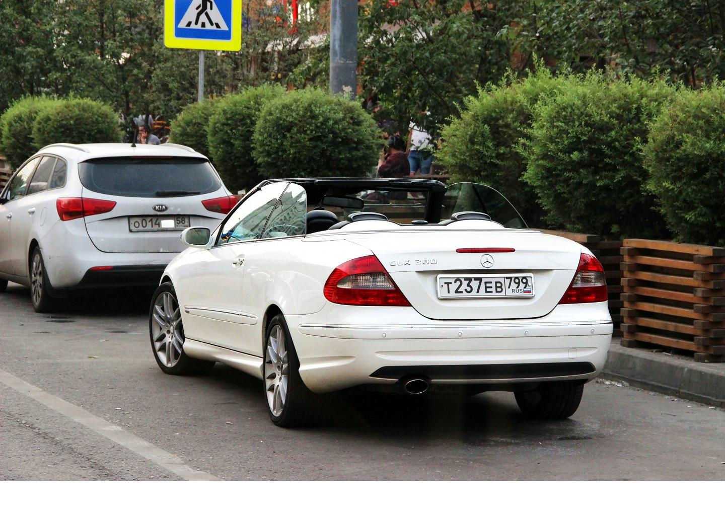 Автомобиль госномер Т237ЕВ799