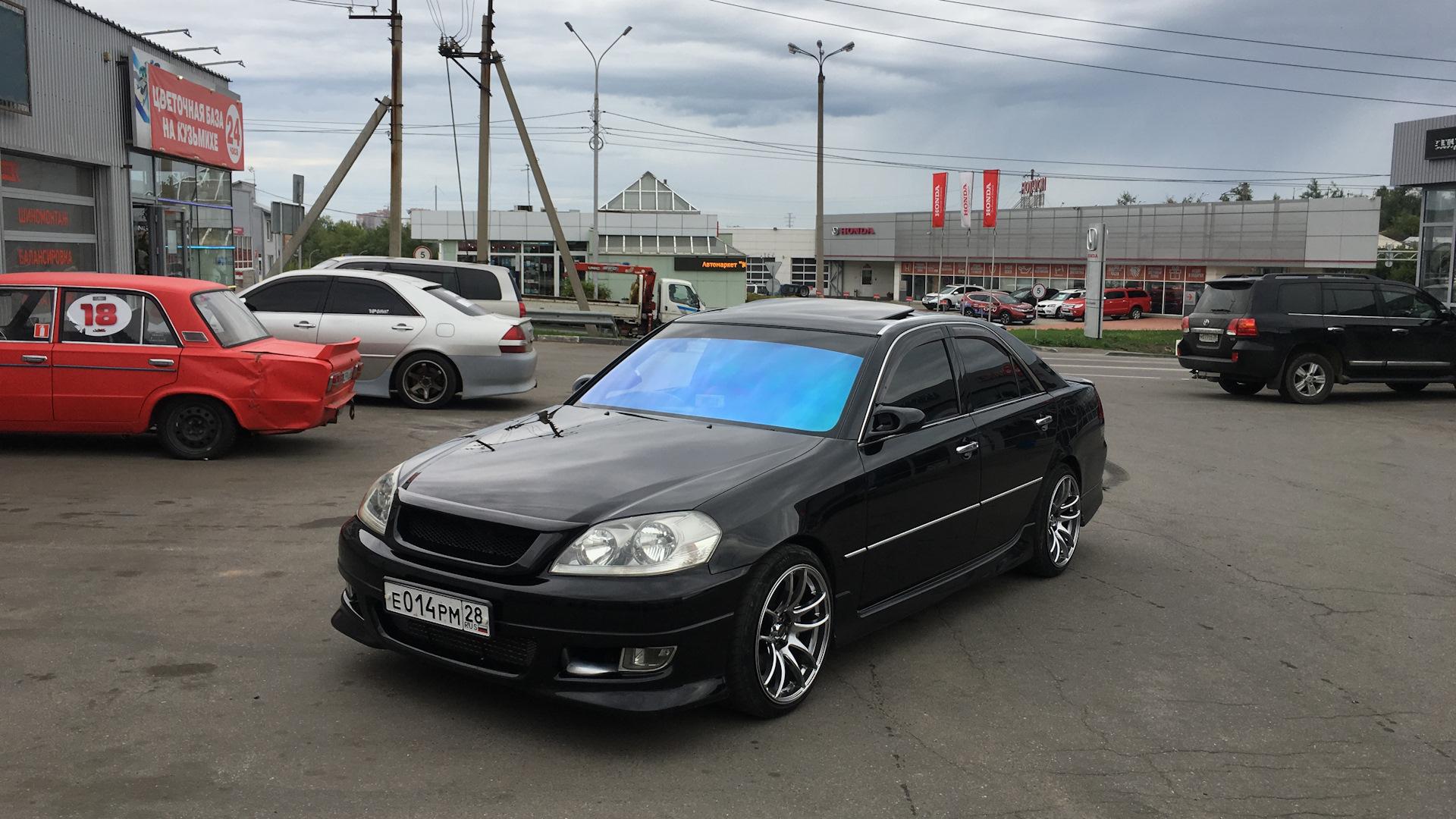 Автомобиль госномер Е014РМ28
