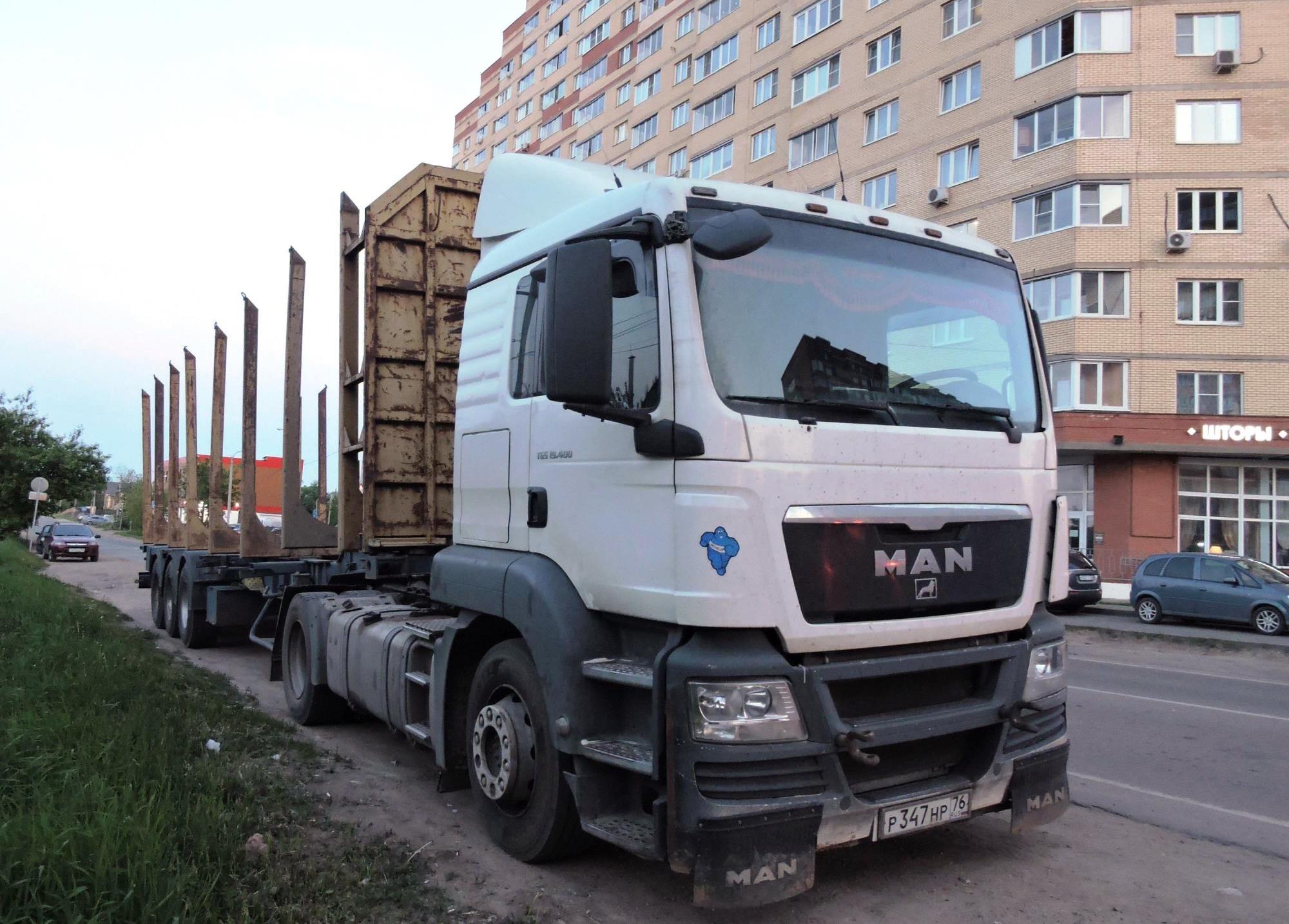 Автомобиль госномер Р347НР76