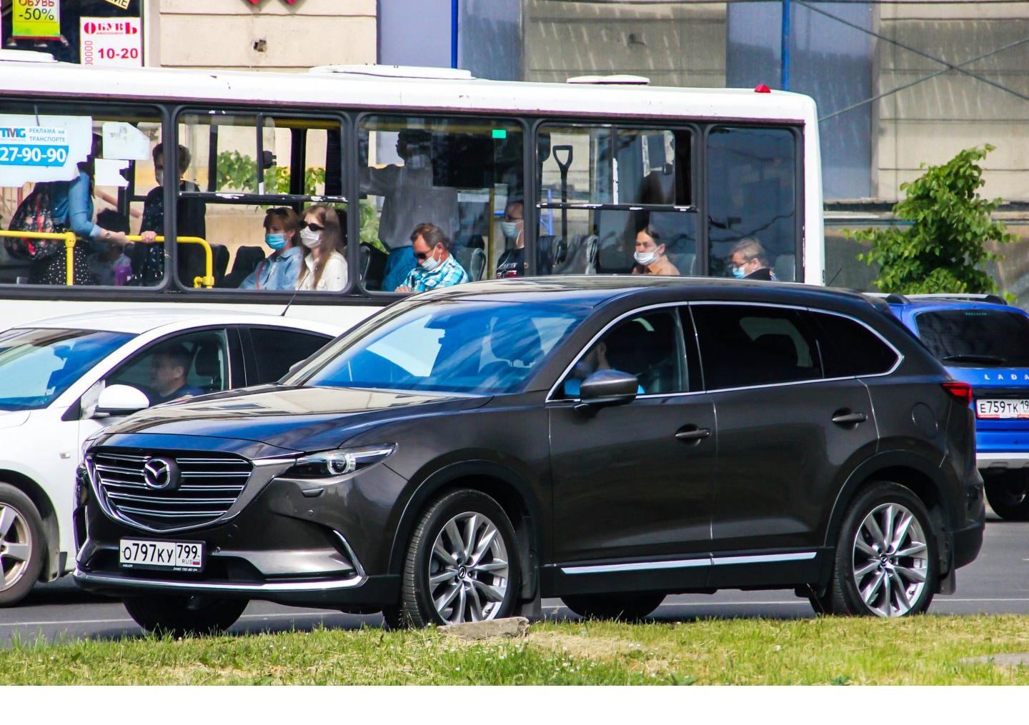 Автомобиль госномер О797КУ799