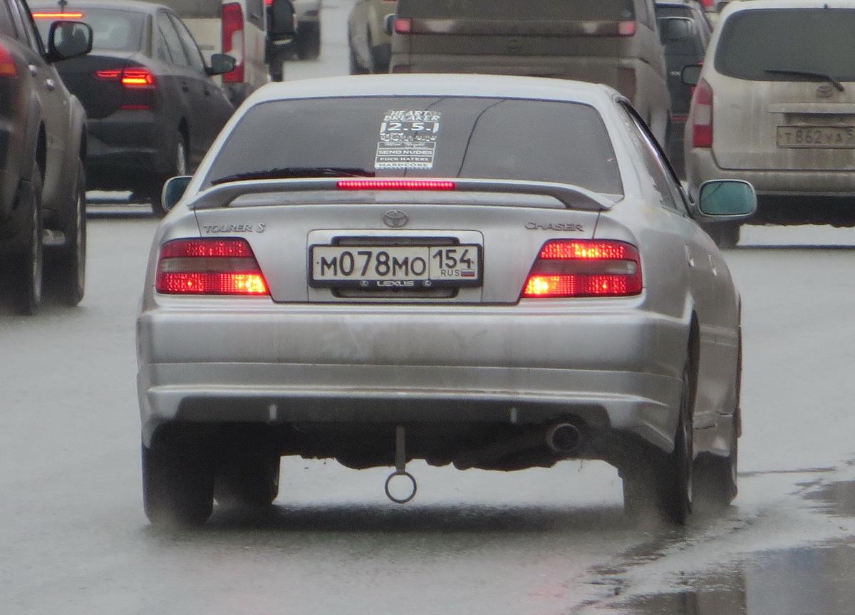 Автомобиль госномер М078МО154