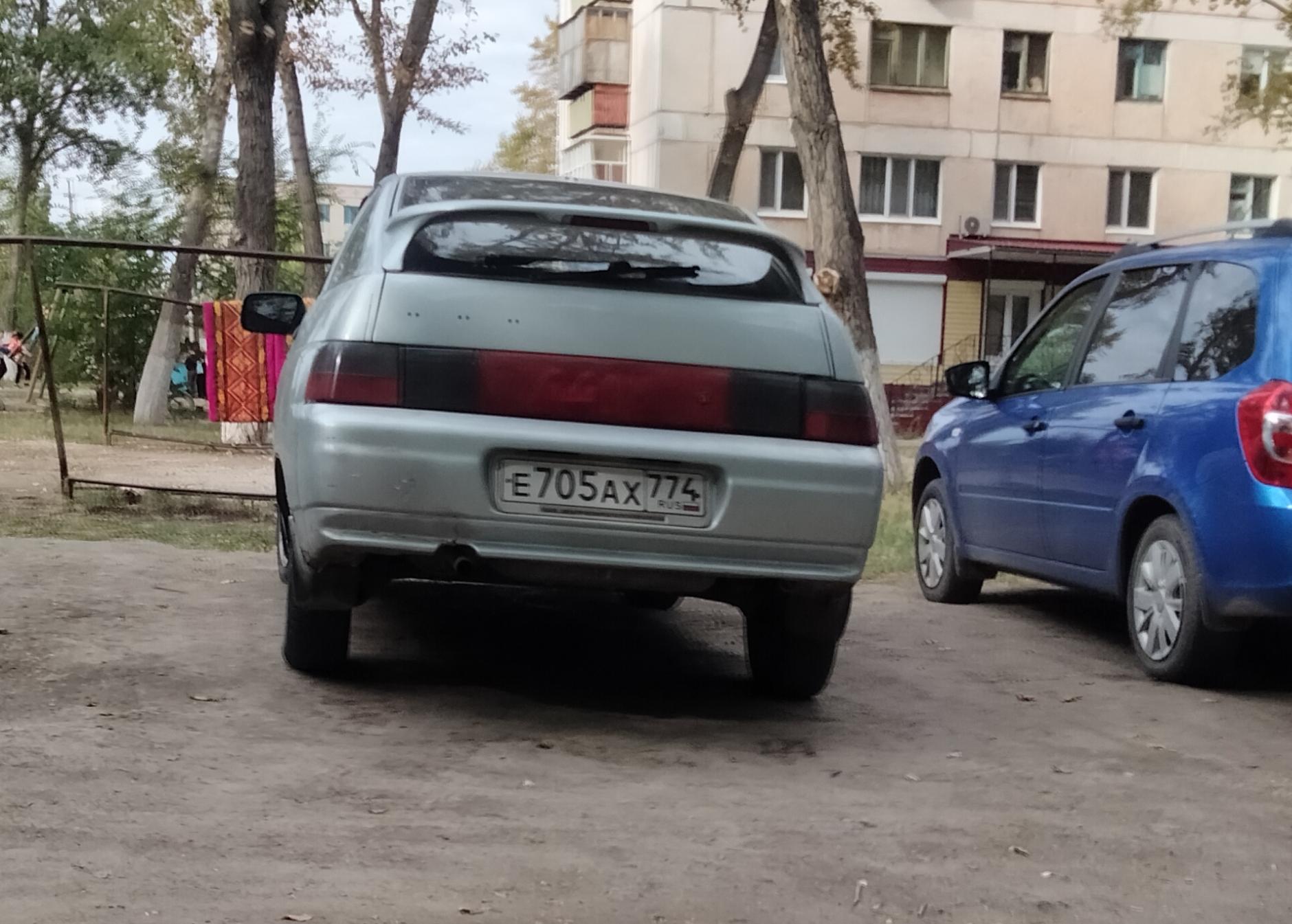 Автомобиль госномер Е705АХ774