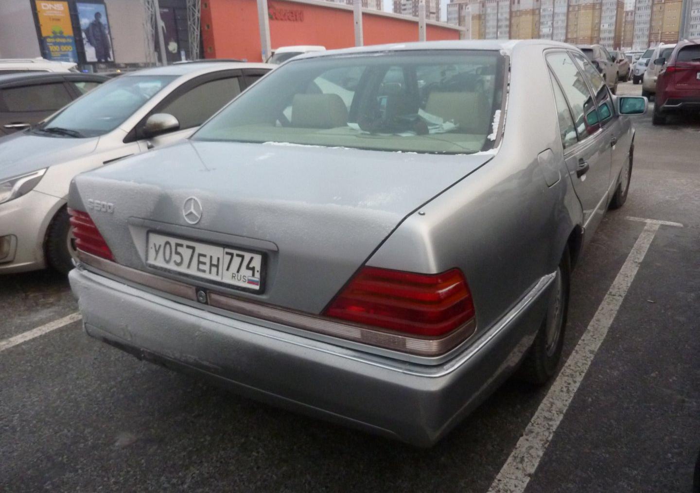 Автомобиль госномер У057ЕН774