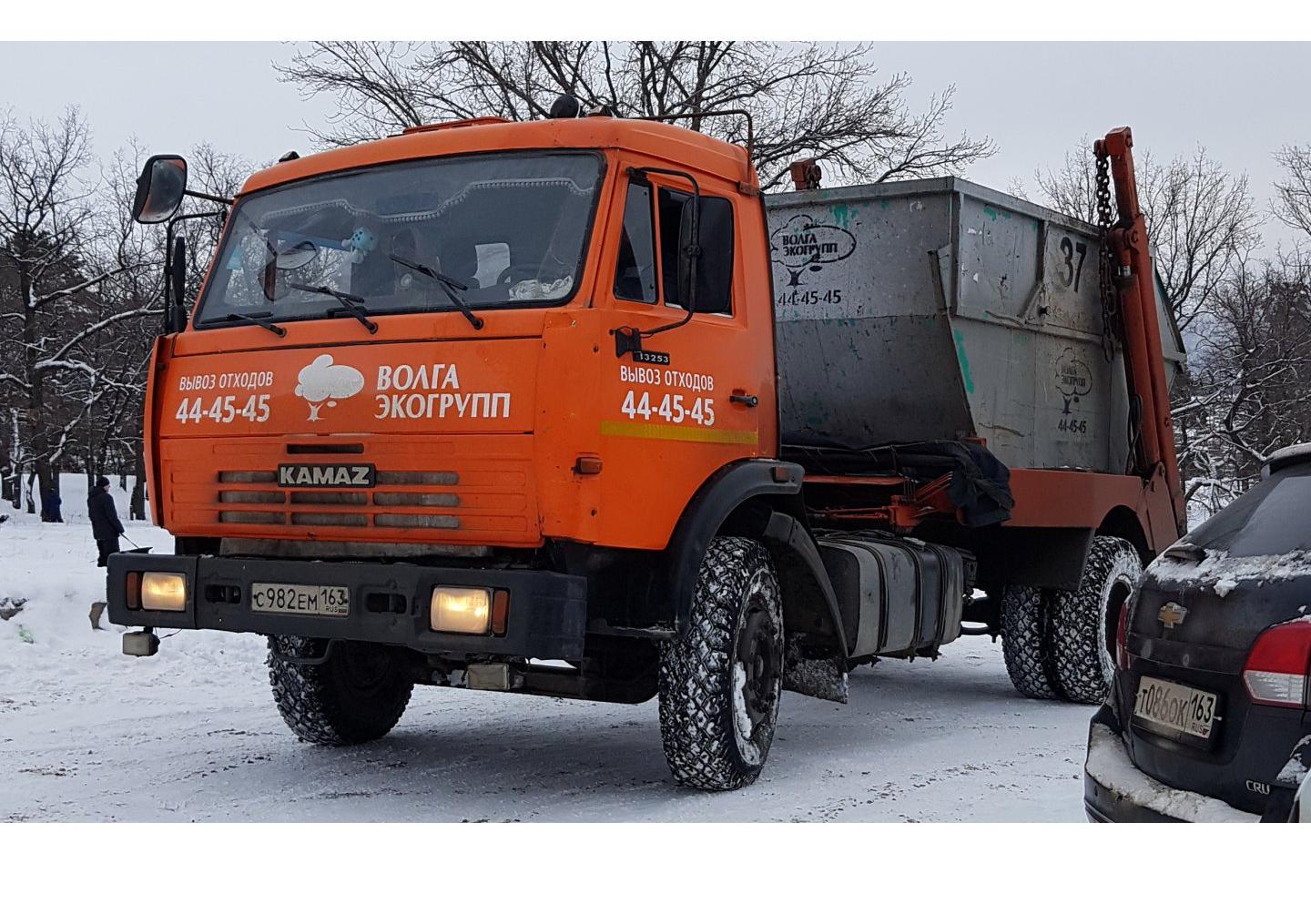 Автомобиль госномер С982ЕМ163