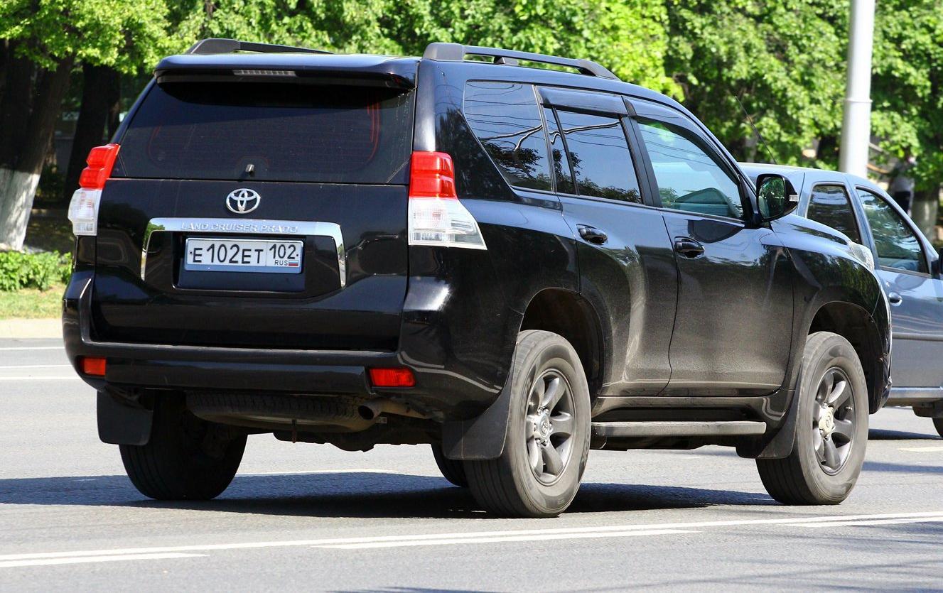 Автомобиль госномер Е102ЕТ102