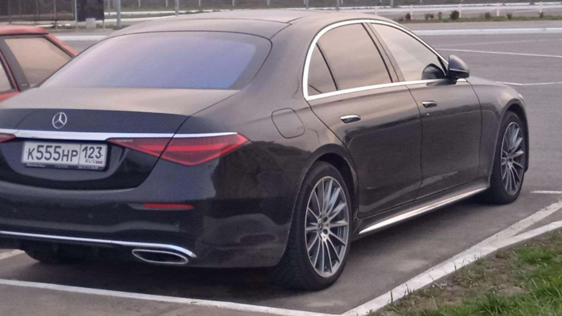 Автомобиль госномер К555НР123