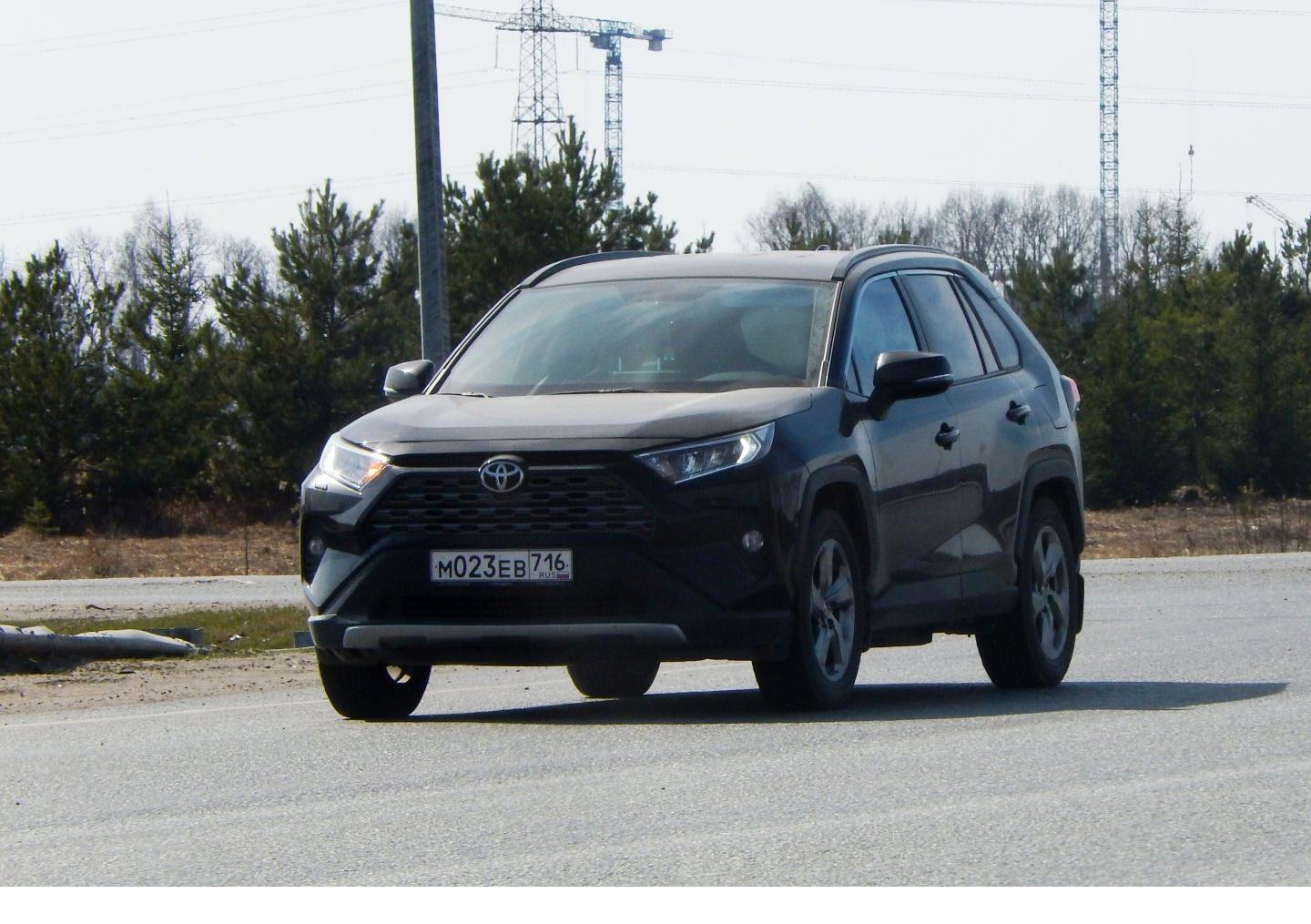 Автомобиль госномер М023ЕВ716