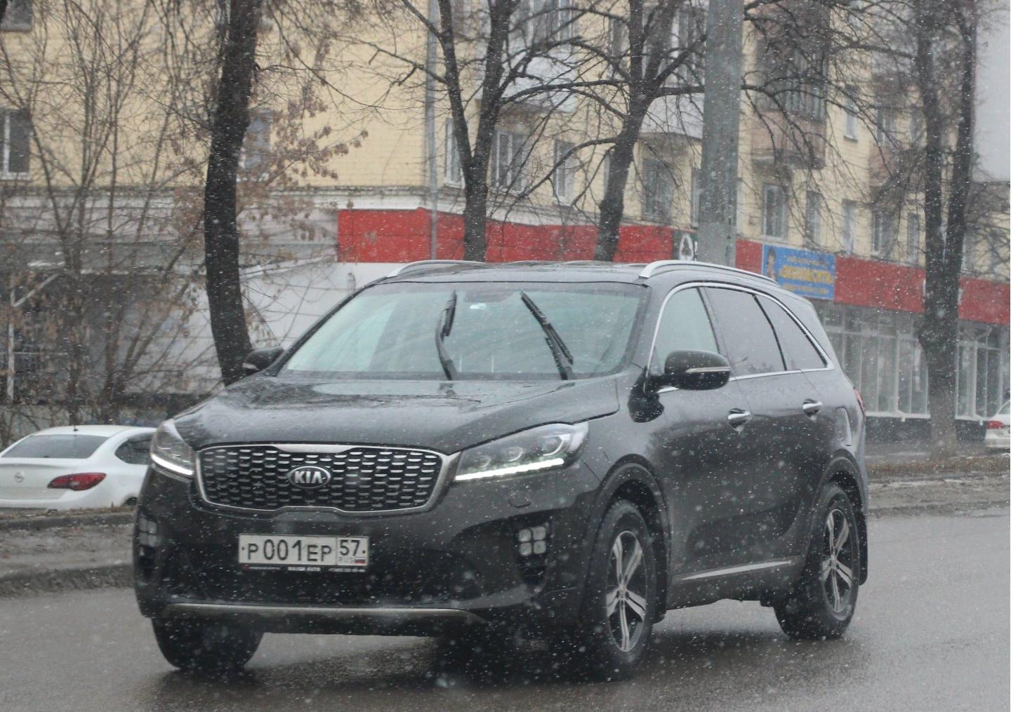 Автомобиль госномер Р001ЕР57