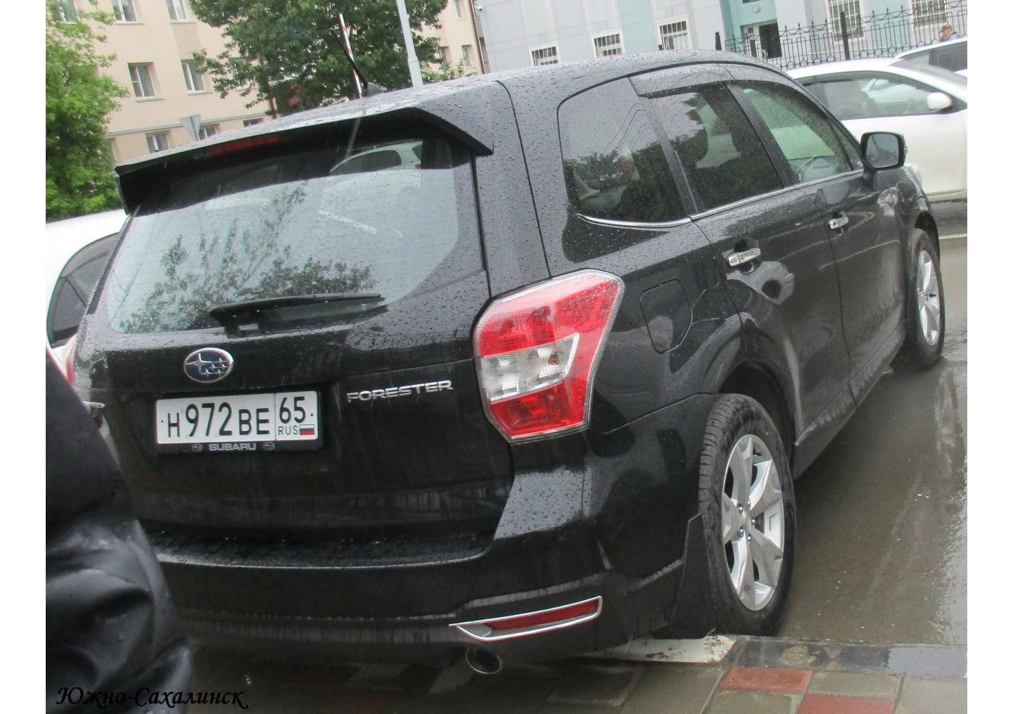 Автомобиль госномер Н972ВЕ65