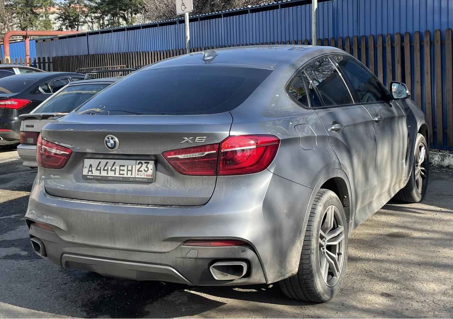 Автомобиль госномер А444ЕН23