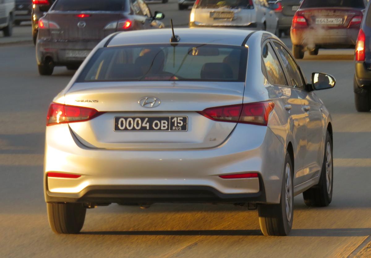 Автомобиль госномер 0004ОВ15