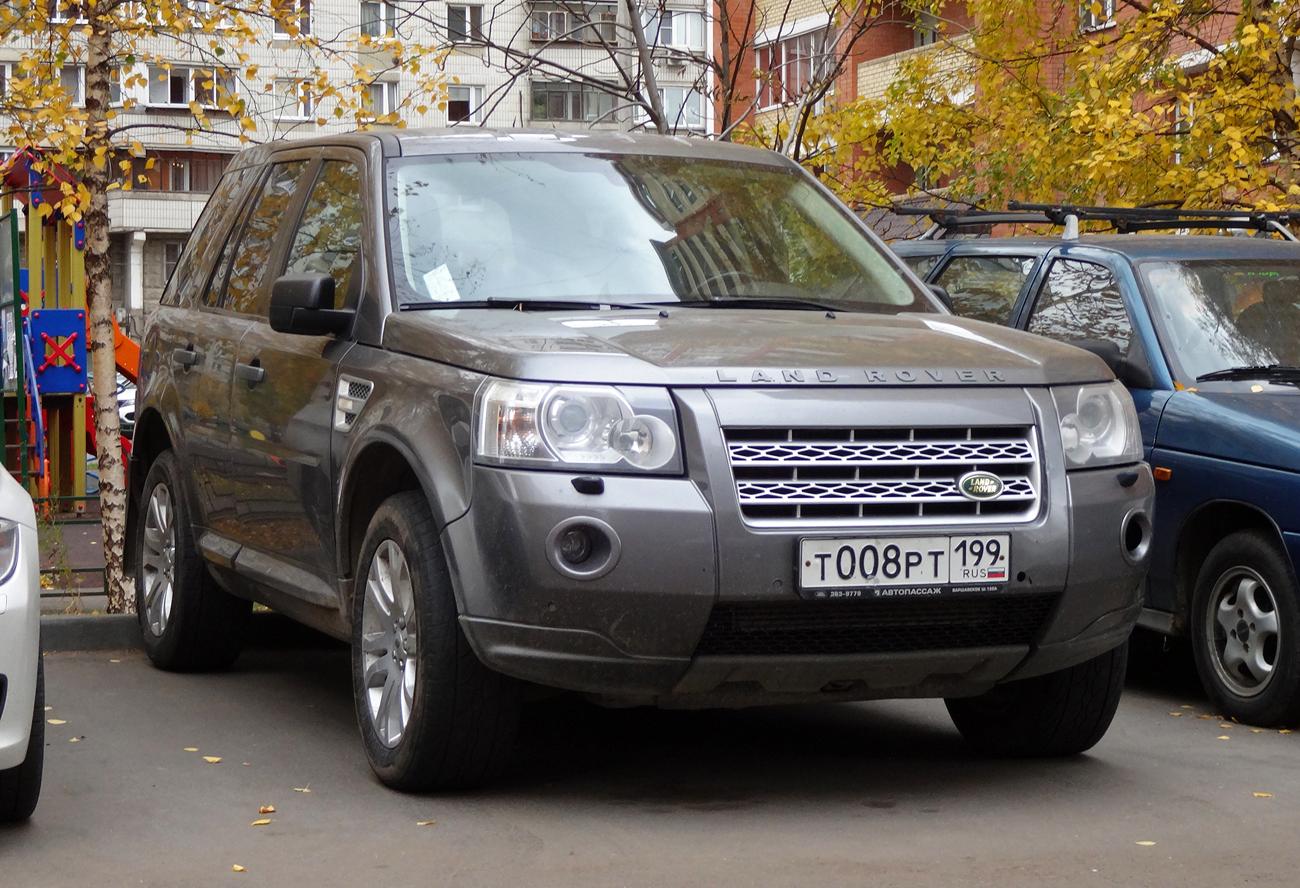 Автомобиль госномер Т008РТ199