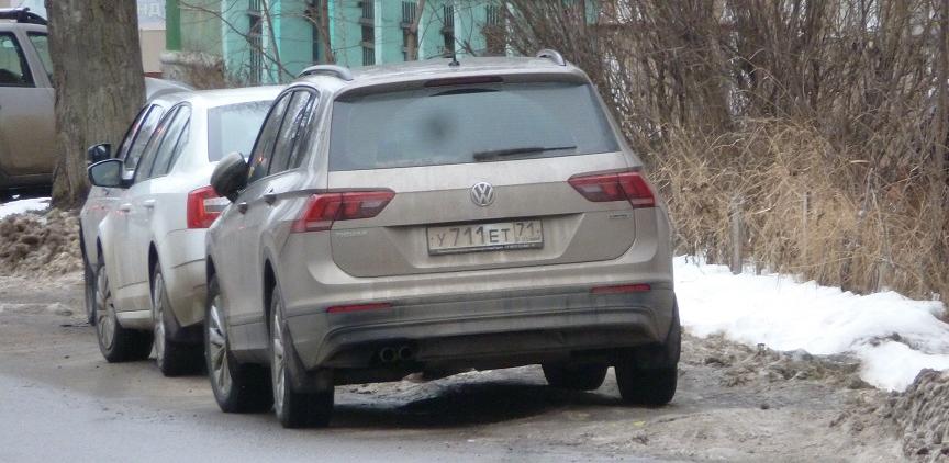 Автомобиль госномер У711ЕТ71