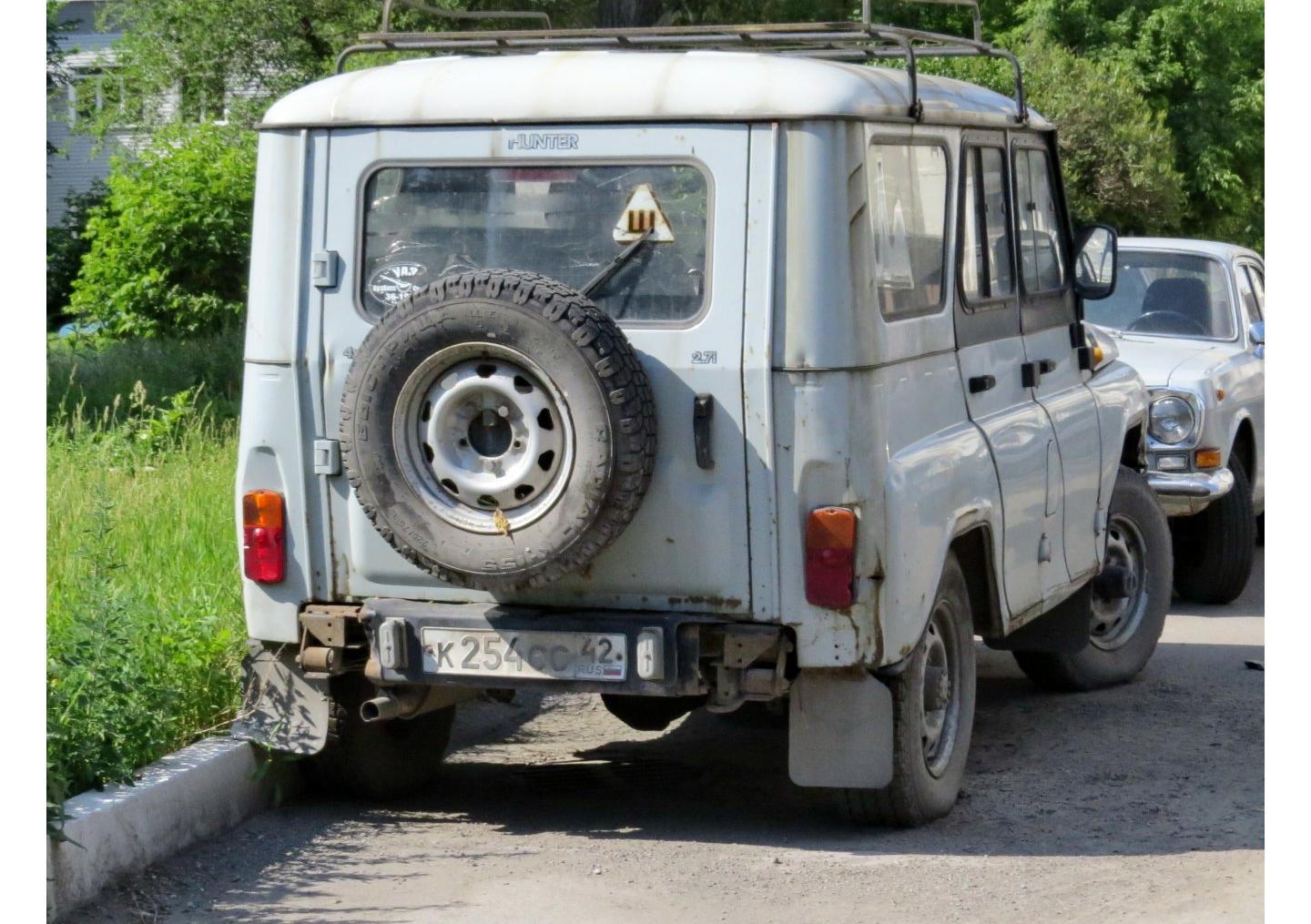 Автомобиль госномер К254СС42