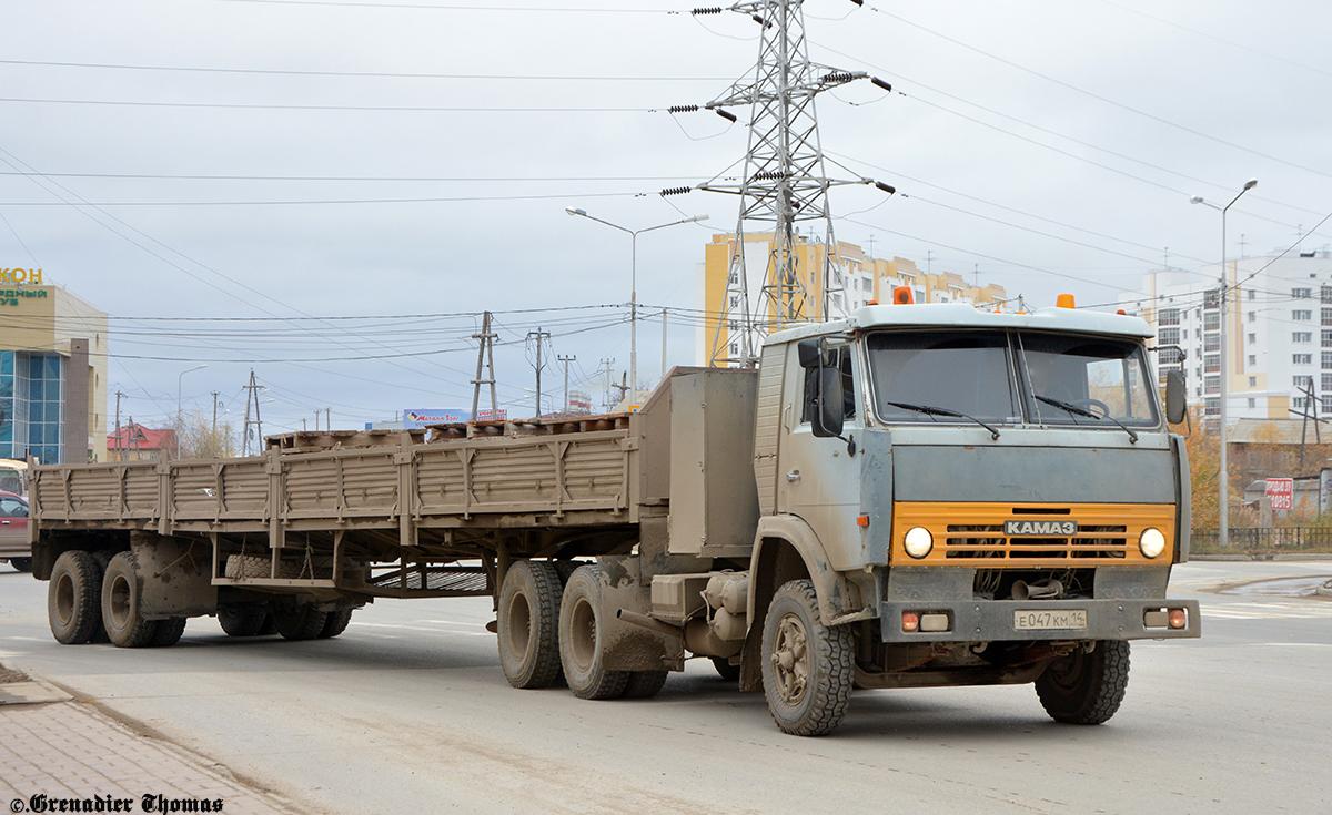 Автомобиль госномер Е047КМ14
