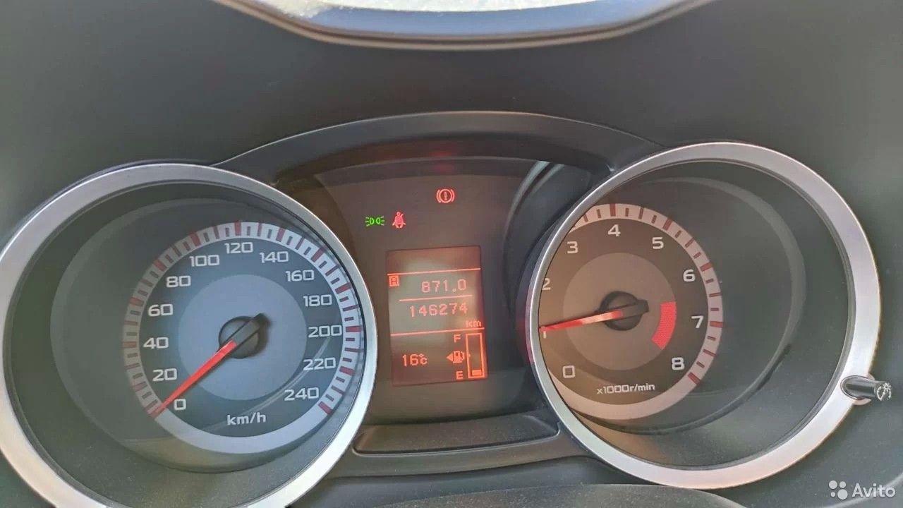 Автомобиль госномер Е559КН761