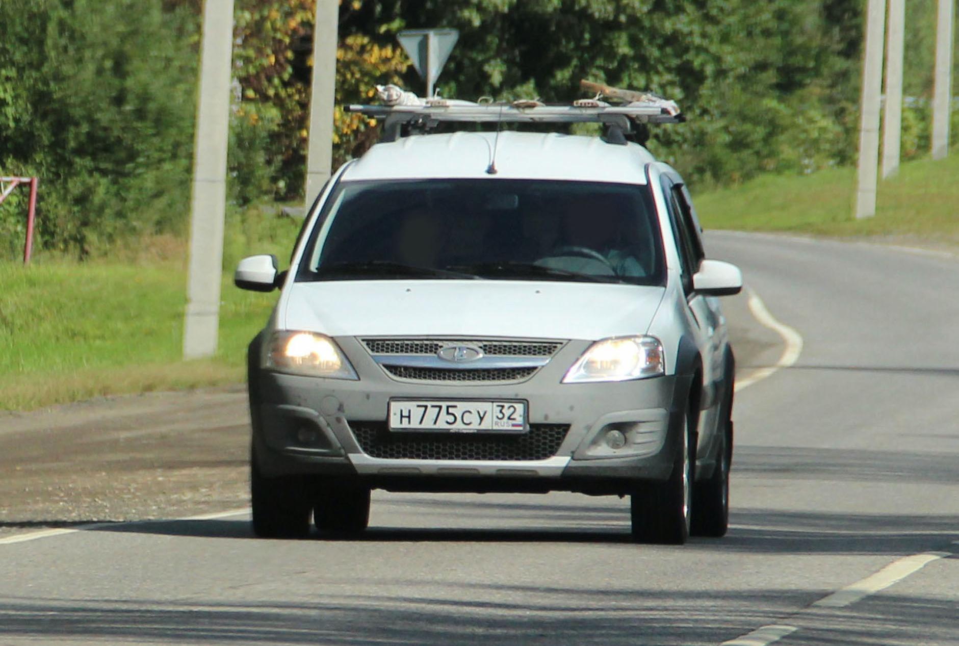 Автомобиль госномер Н775СУ32