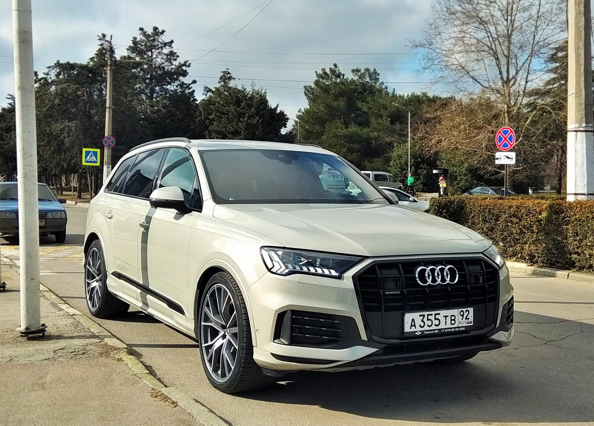 Автомобиль госномер А355ТВ92