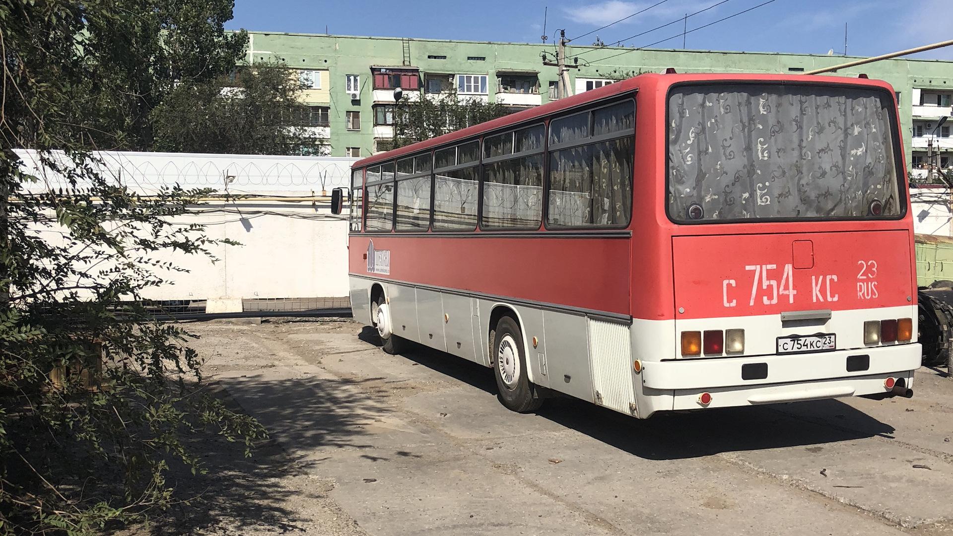 Автомобиль госномер С754КС23