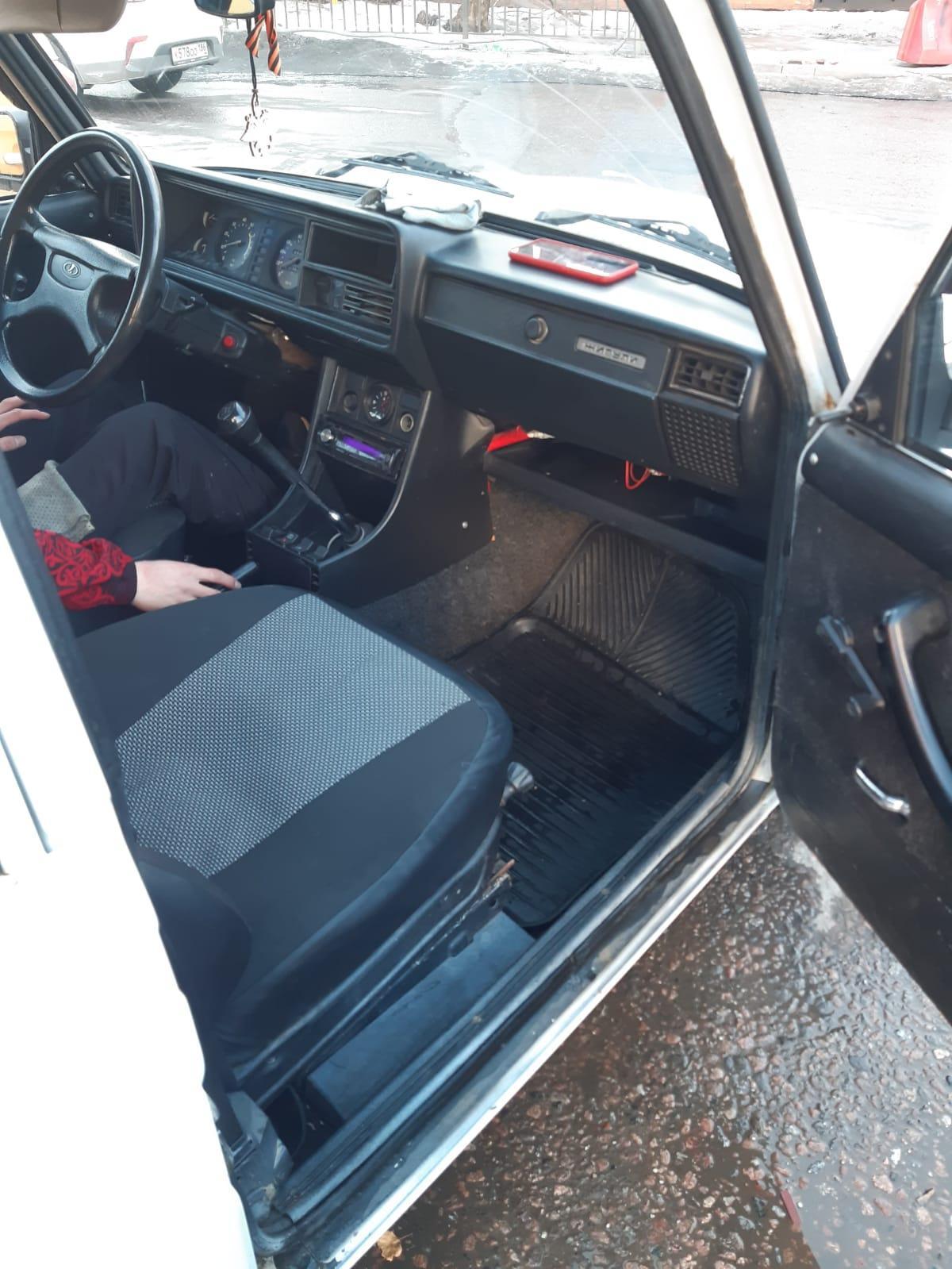 Автомобиль госномер У876КТ71