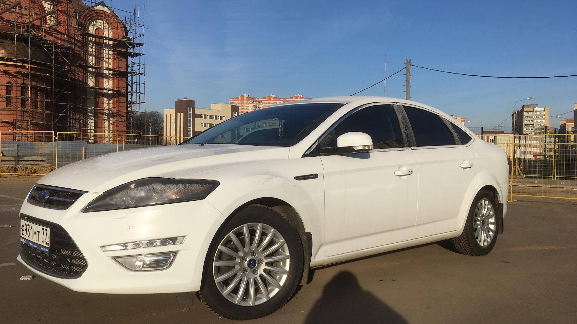 Автомобиль госномер Е931МТ77