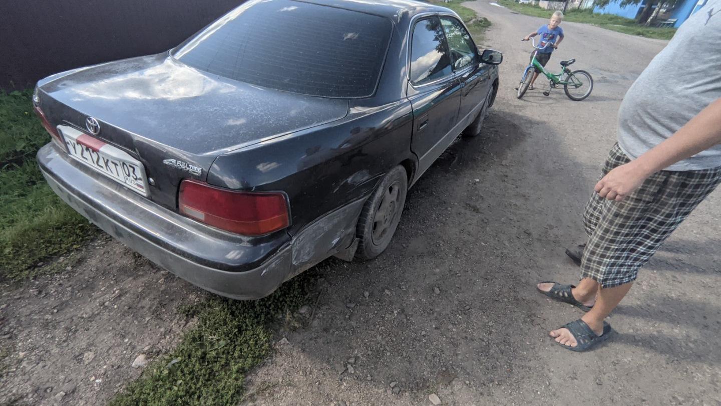 Автомобиль госномер Х412КТ033