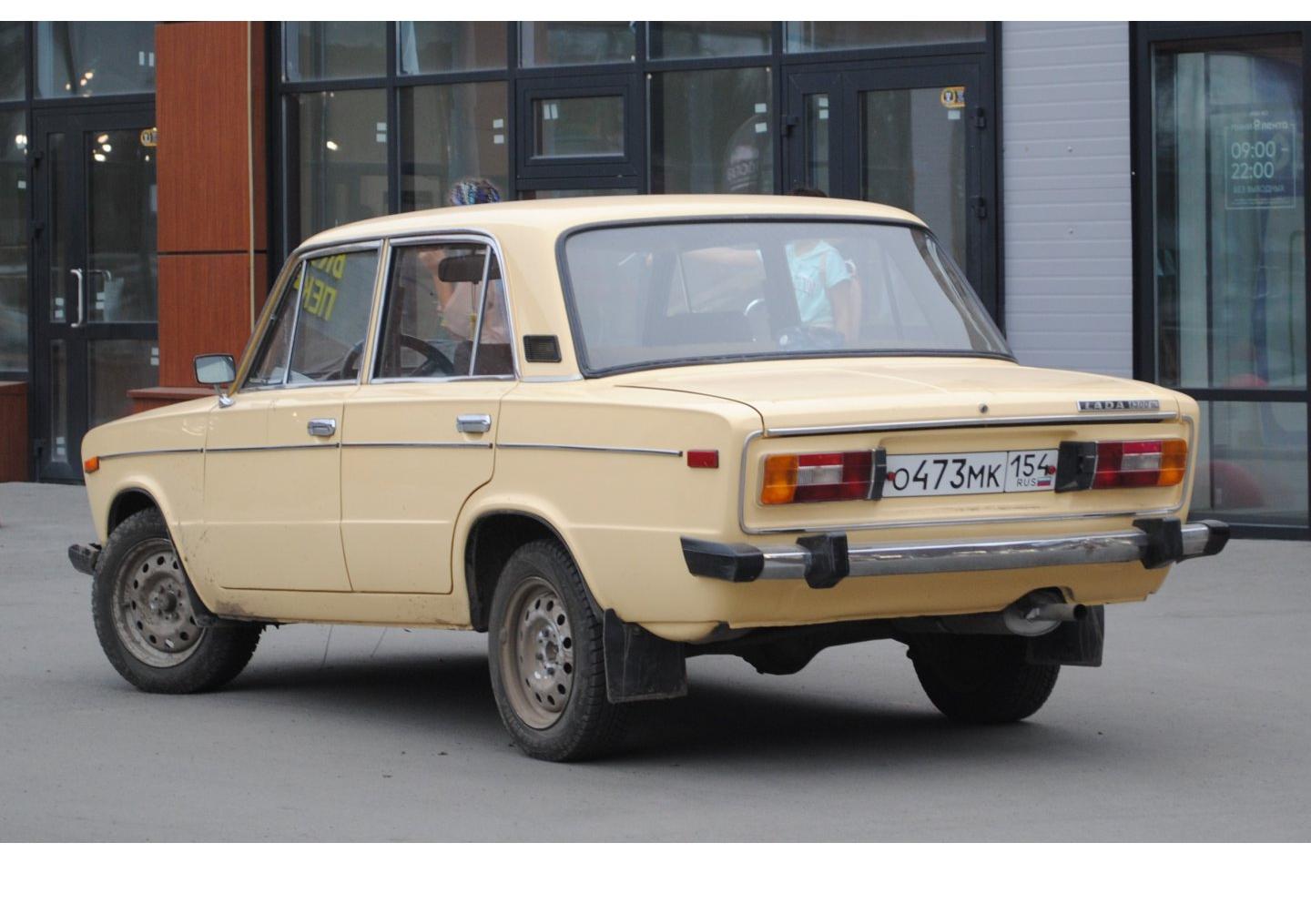 Автомобиль госномер О473МК154
