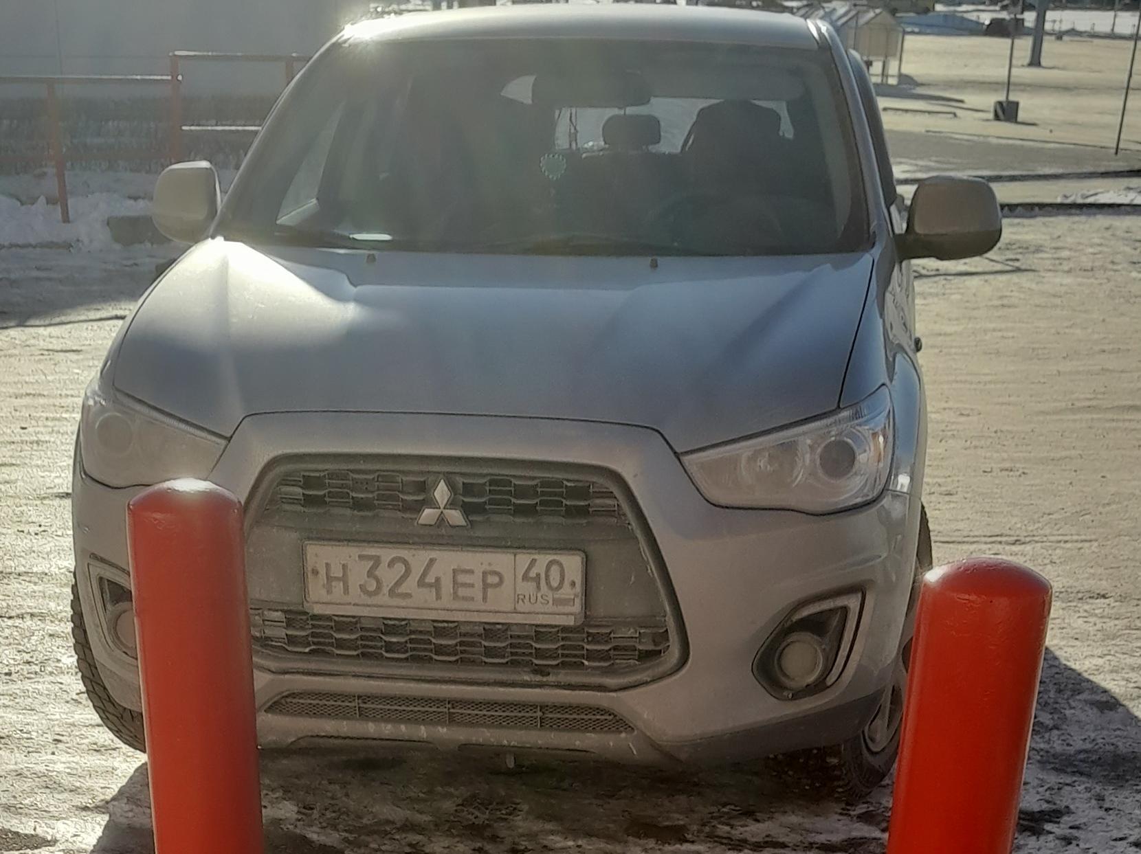Автомобиль госномер Н324ЕР40