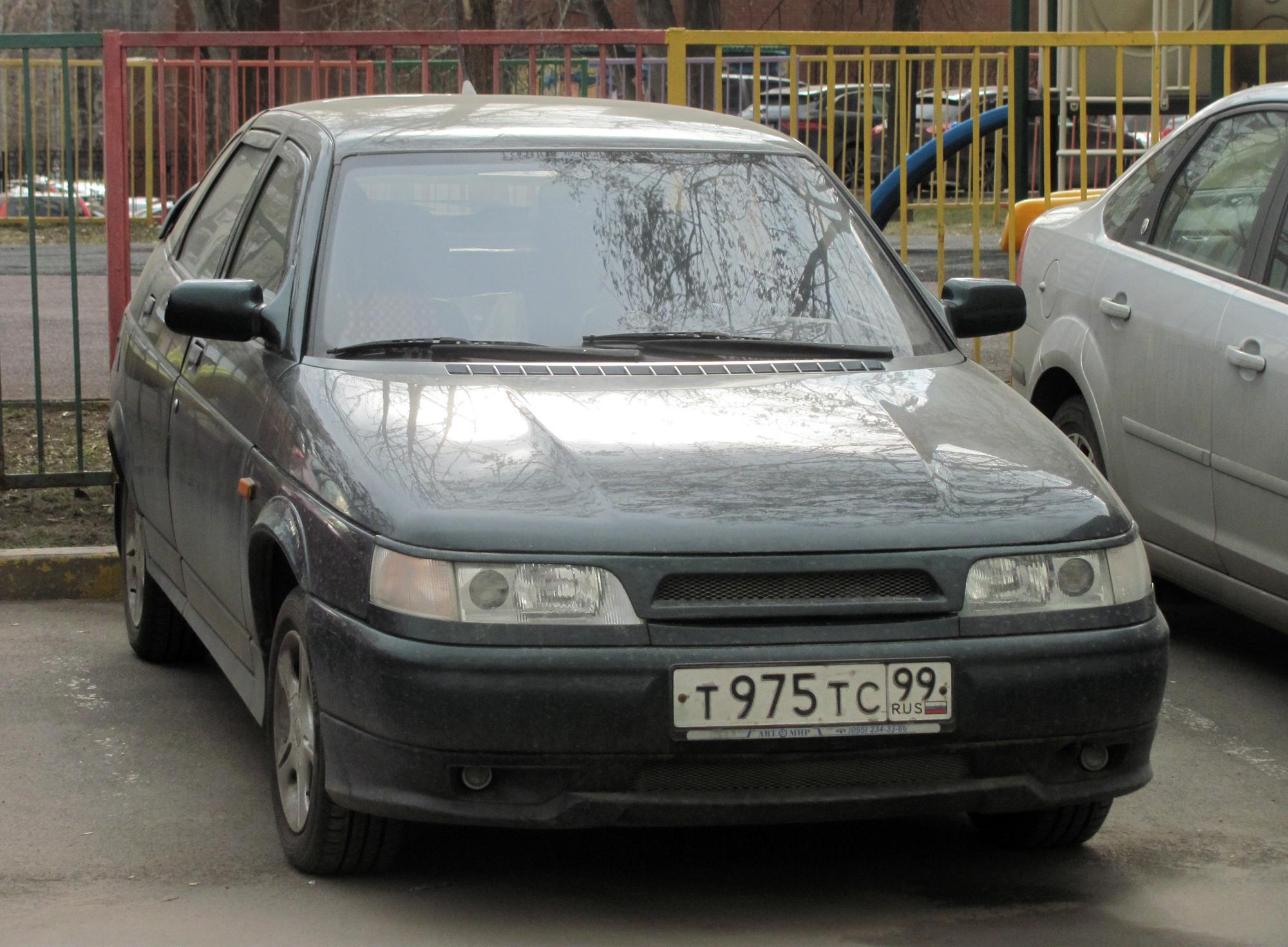 Автомобиль госномер Т975ТС99