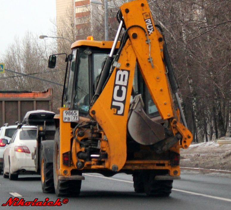 Автомобиль госномер 9865РВ77