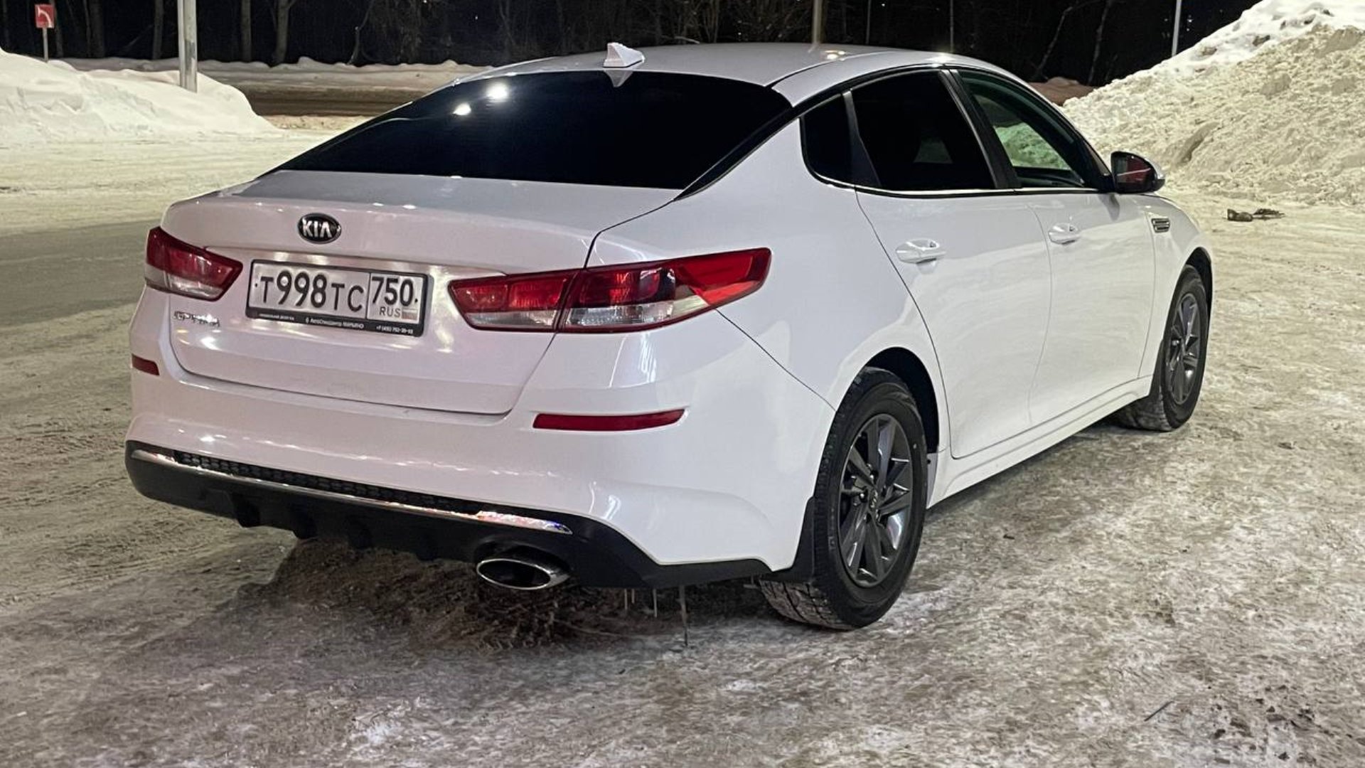 Автомобиль госномер Т998ТС750