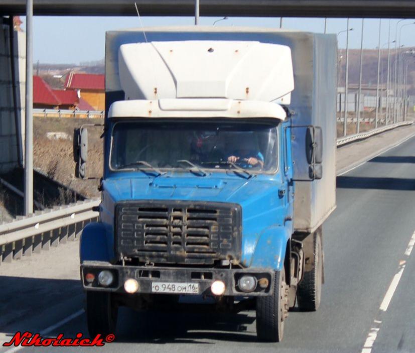 Автомобиль госномер О948ОН16