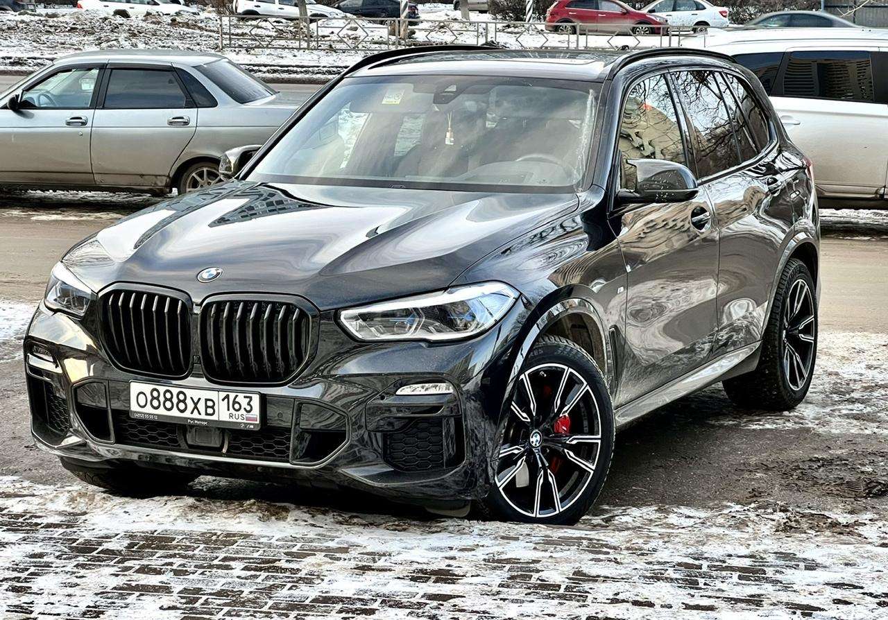 Автомобиль госномер О888ХВ163