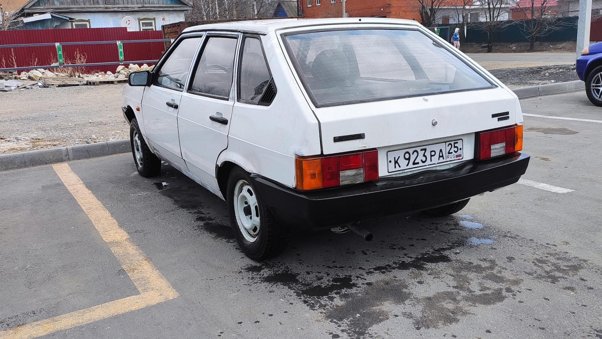 Автомобиль госномер К923РА25