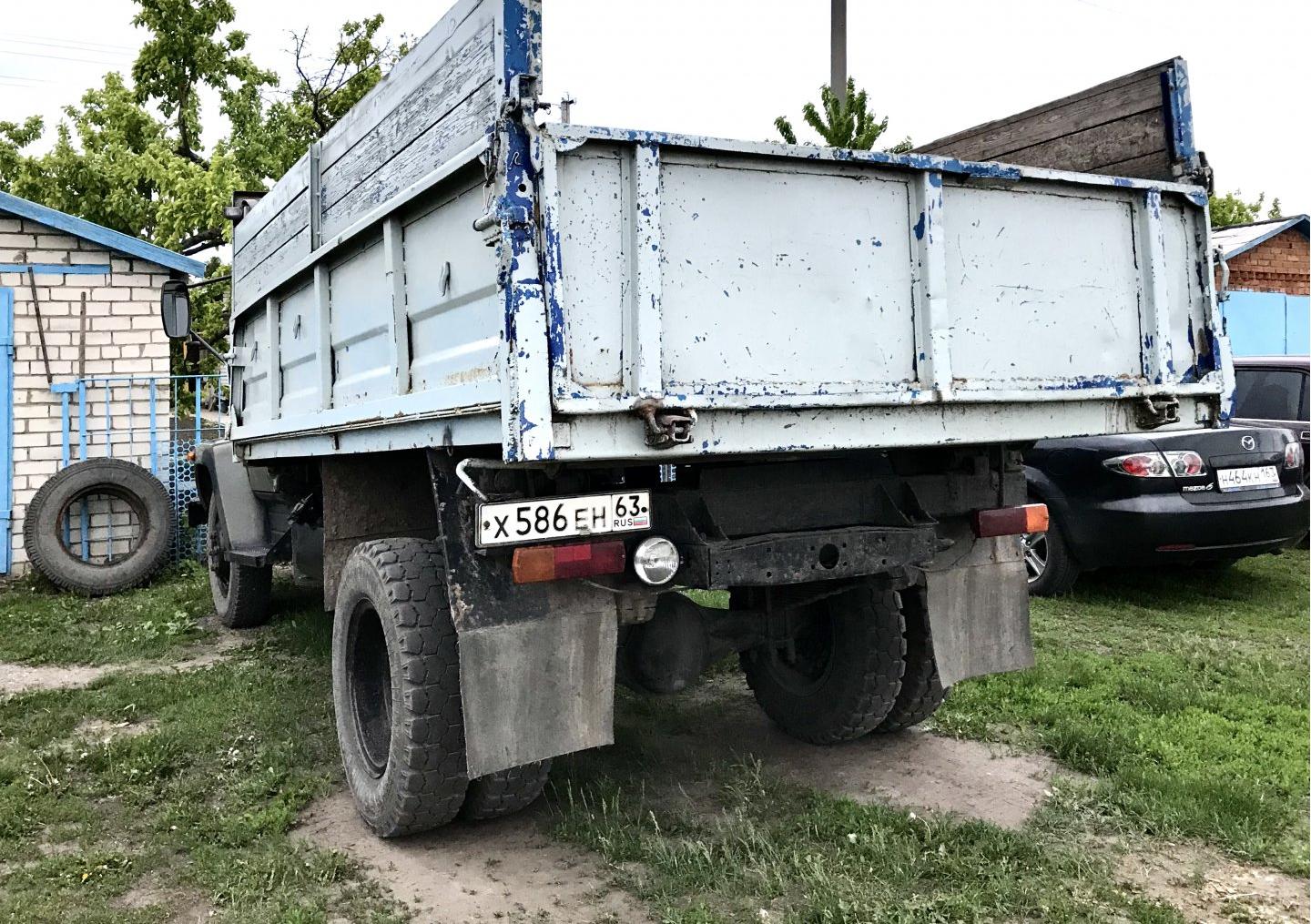 Автомобиль госномер Х586ЕН63