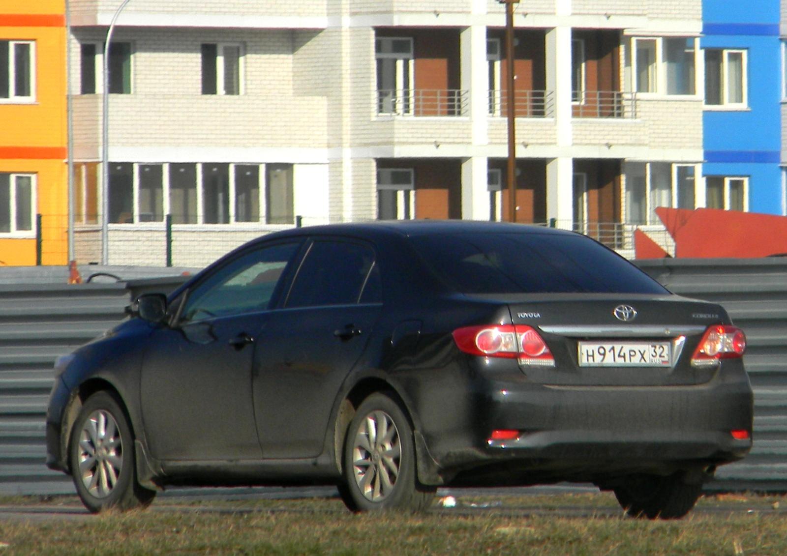 Автомобиль госномер Н914РХ32