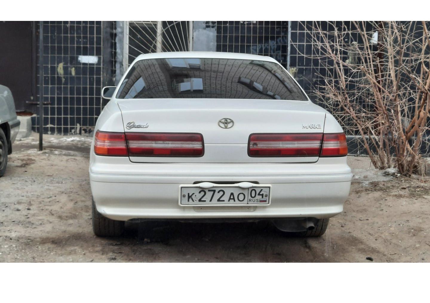 Автомобиль госномер К272АО04